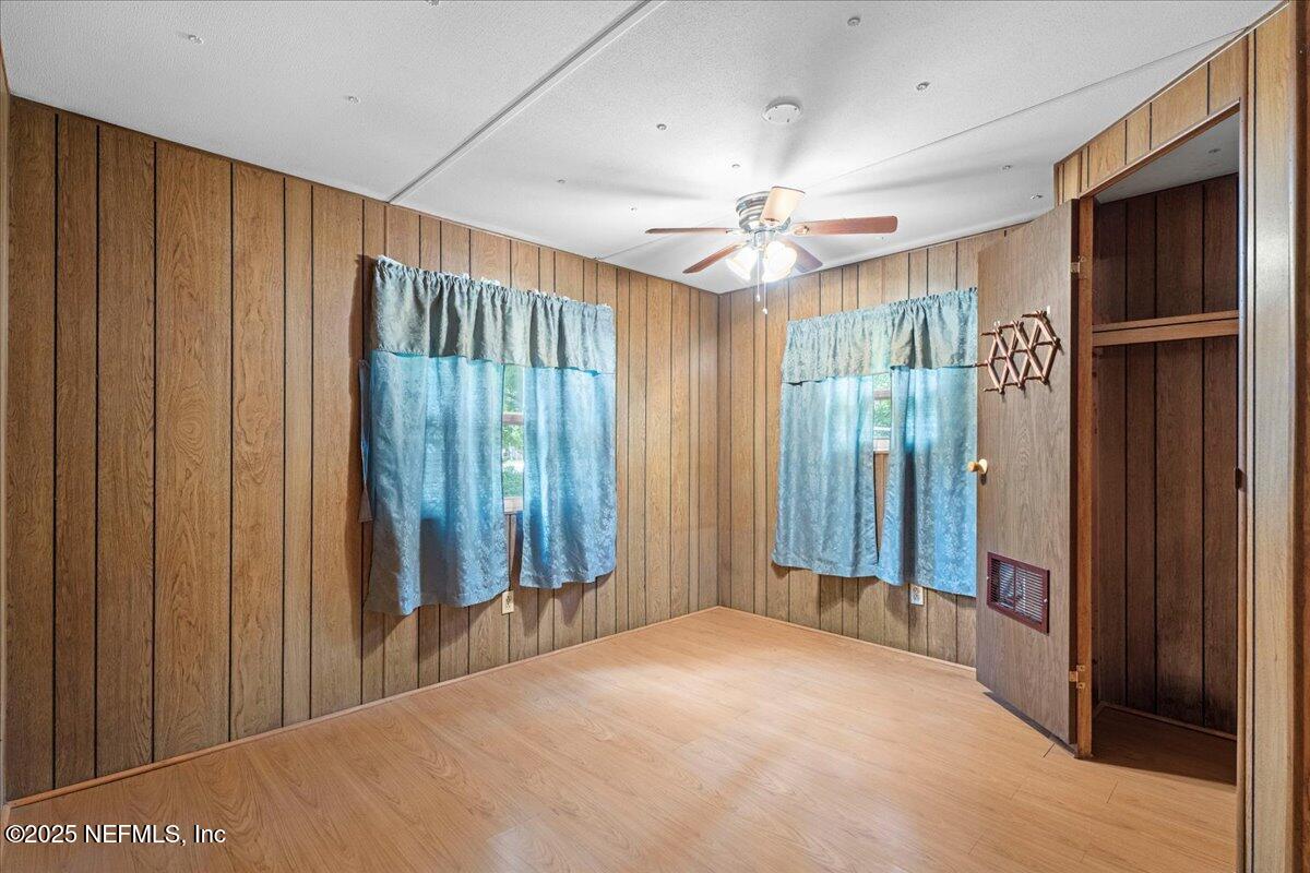 1541 JONES Road