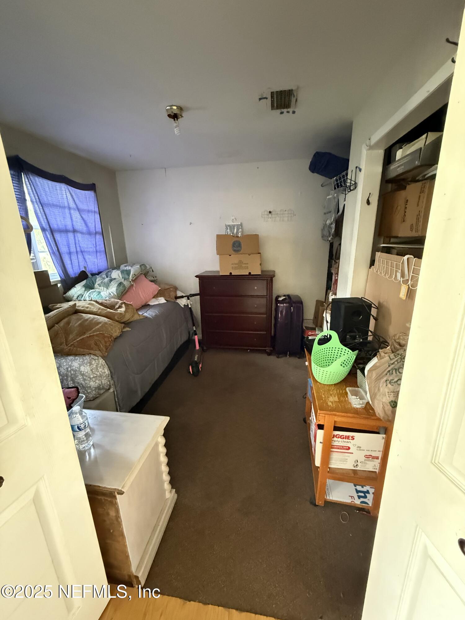 850 HOLLY Drive