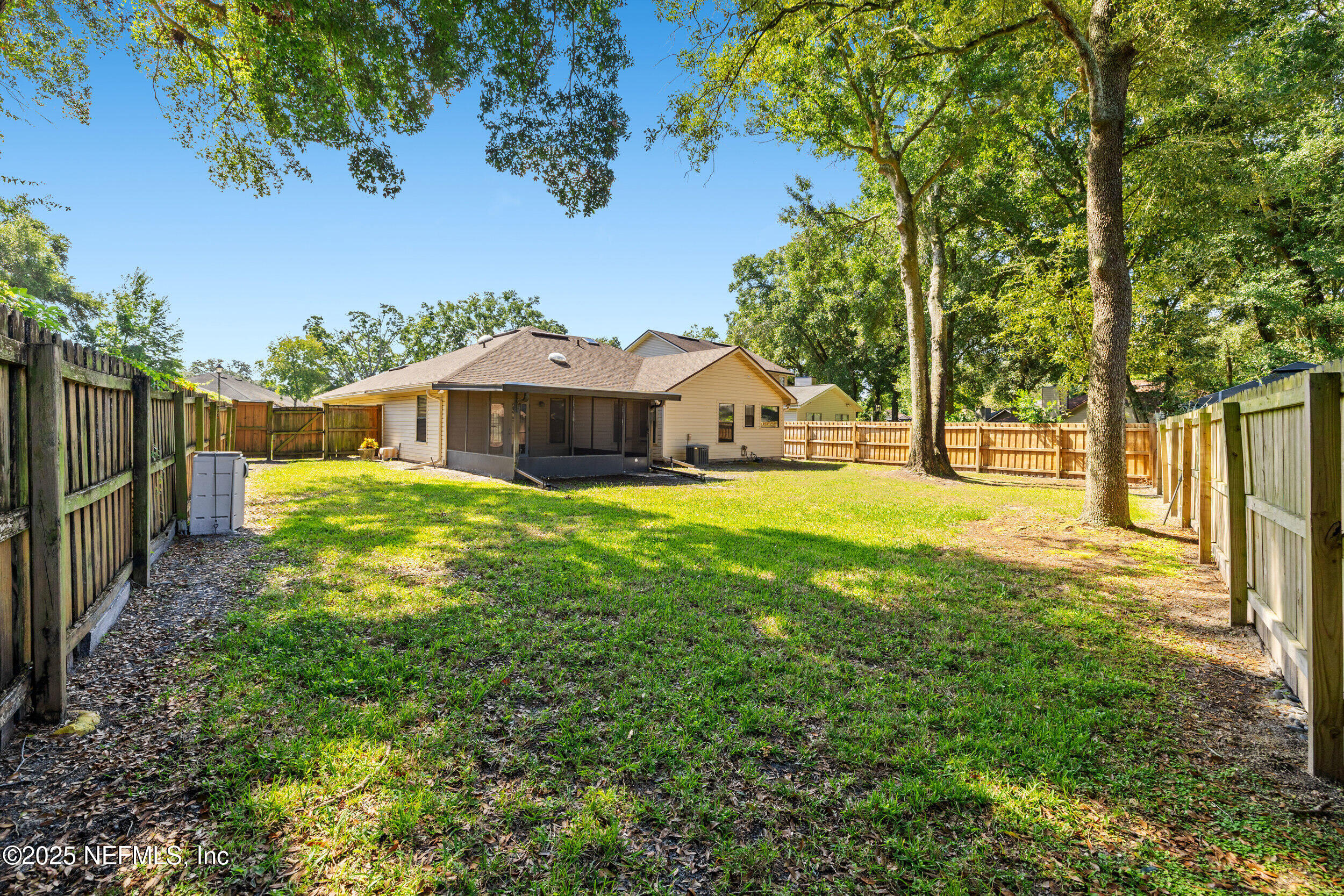8563 S TURKEY OAKS Drive S