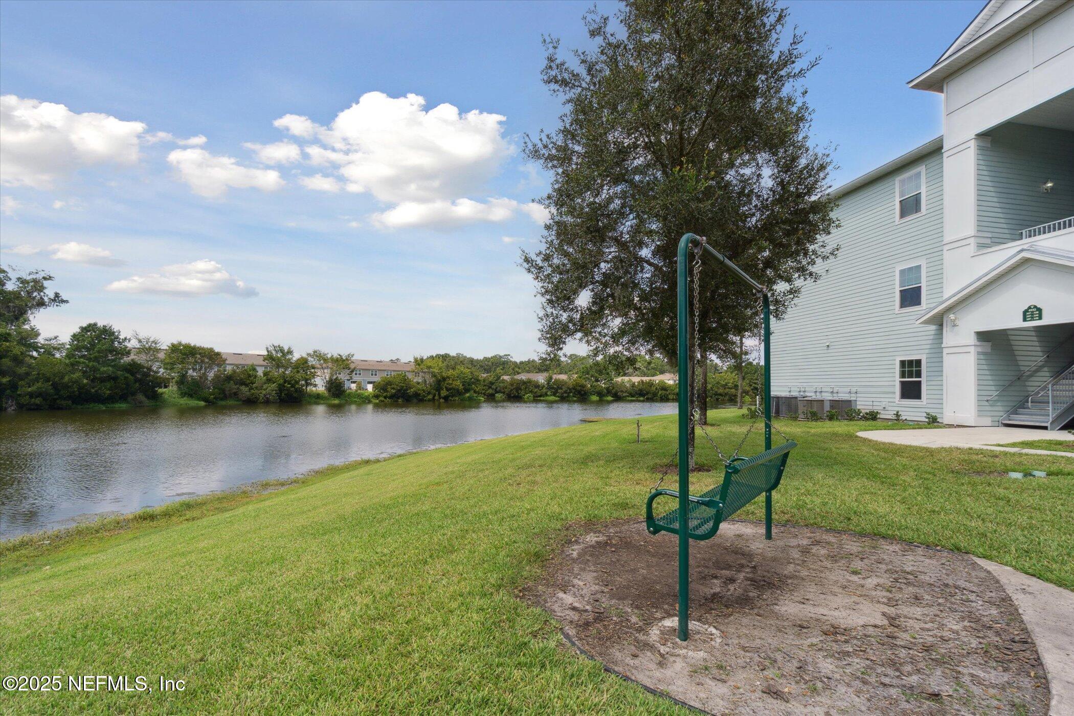 4932 KEY LIME Drive 303