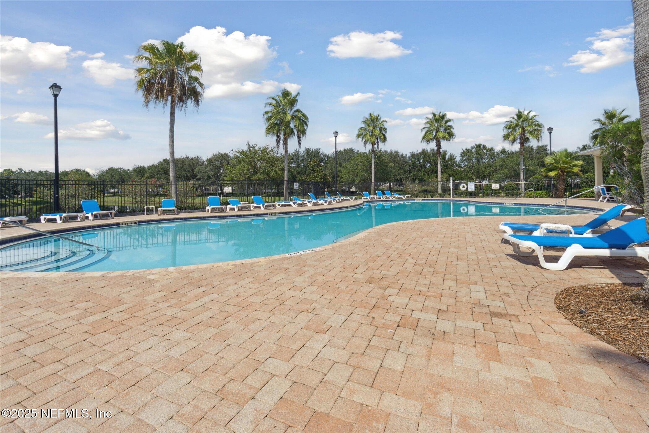 4932 KEY LIME Drive 303