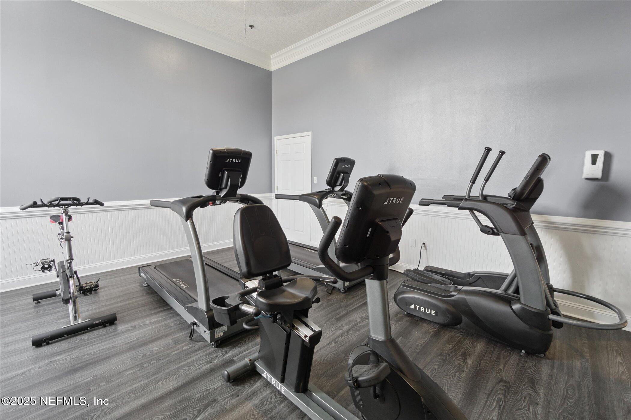 4932 KEY LIME Drive 303