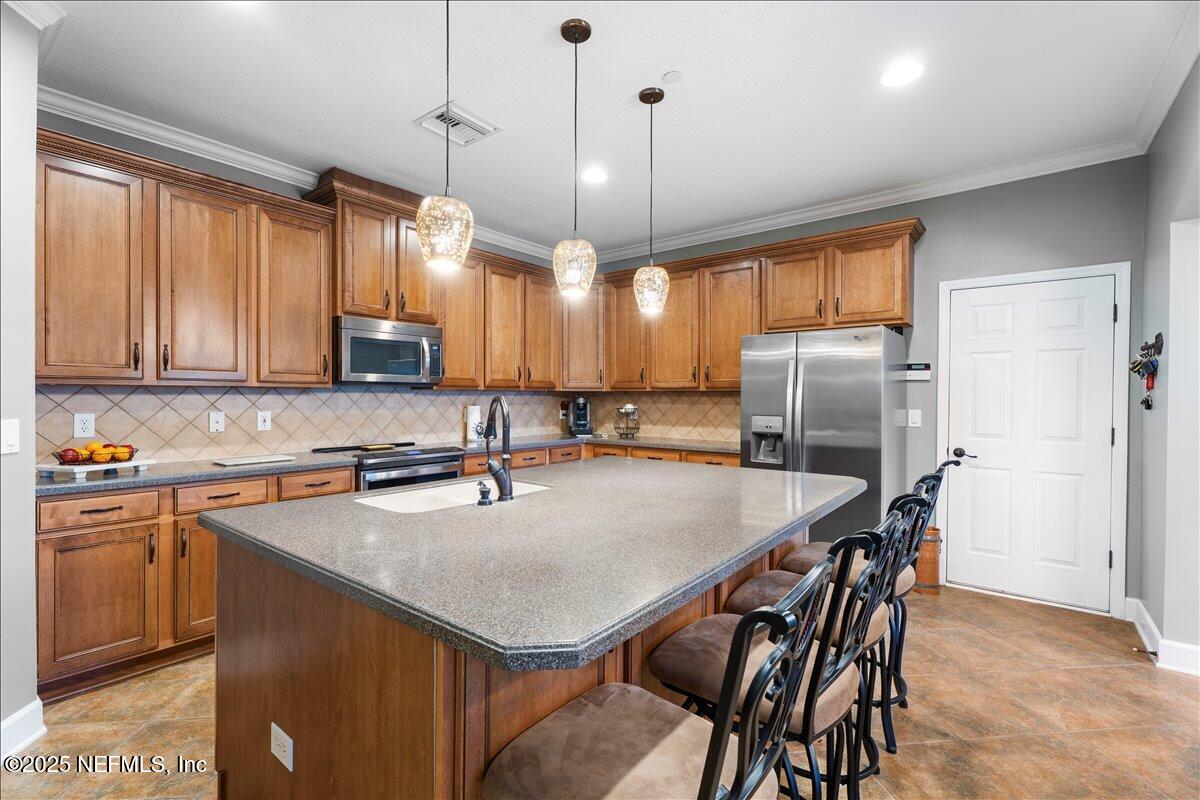 6103 CLEARSKY Drive