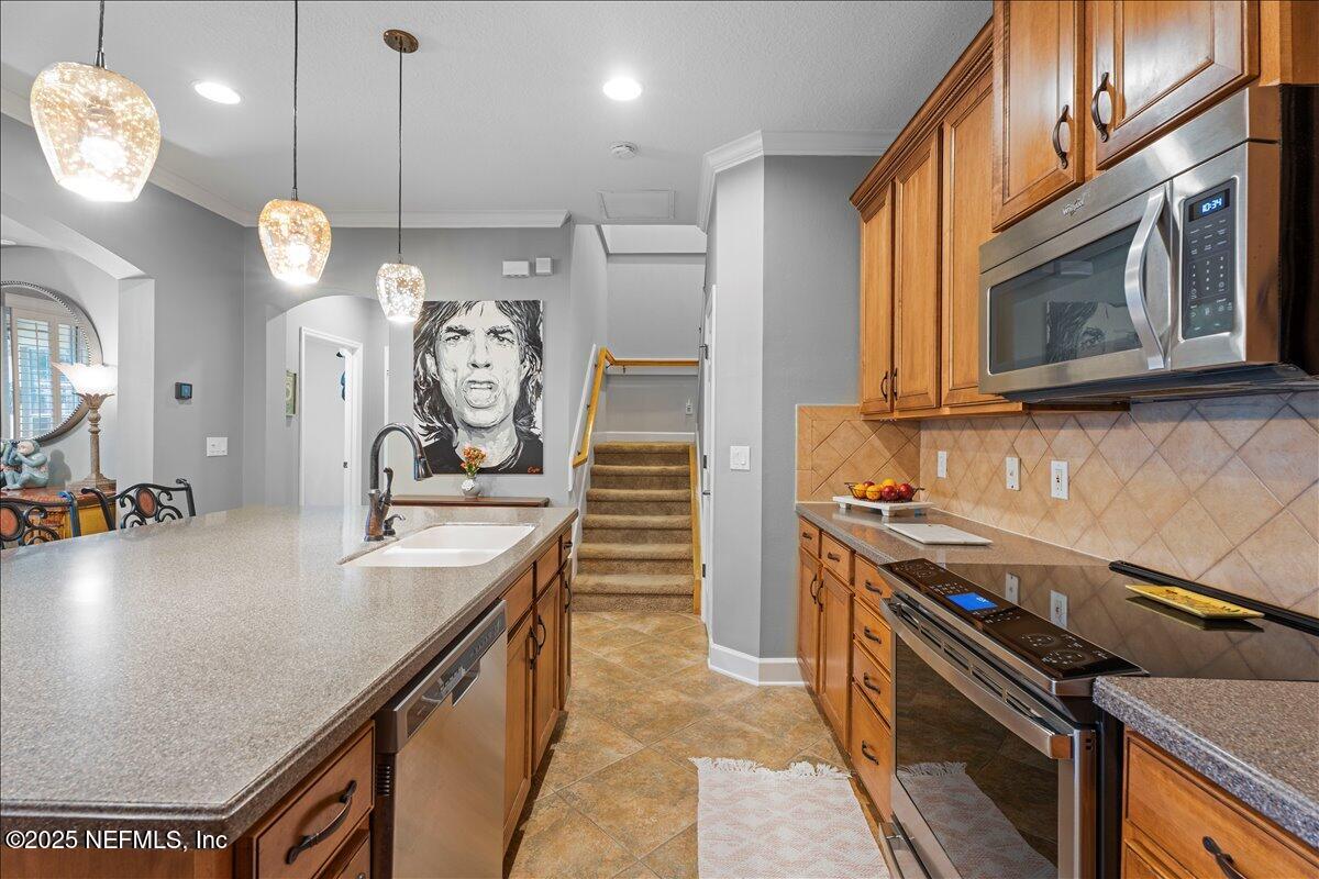 6103 CLEARSKY Drive
