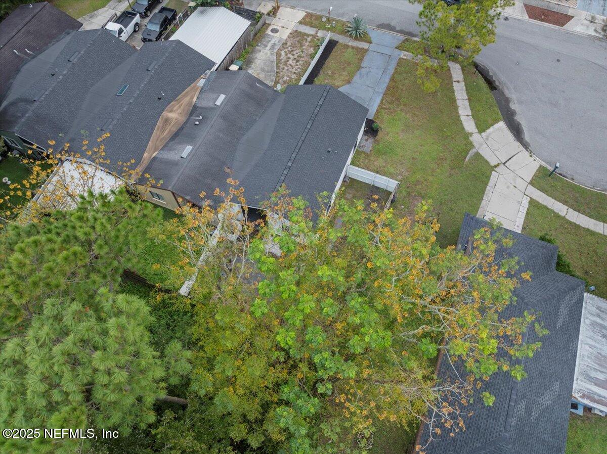 10762 KUSAIE Drive S