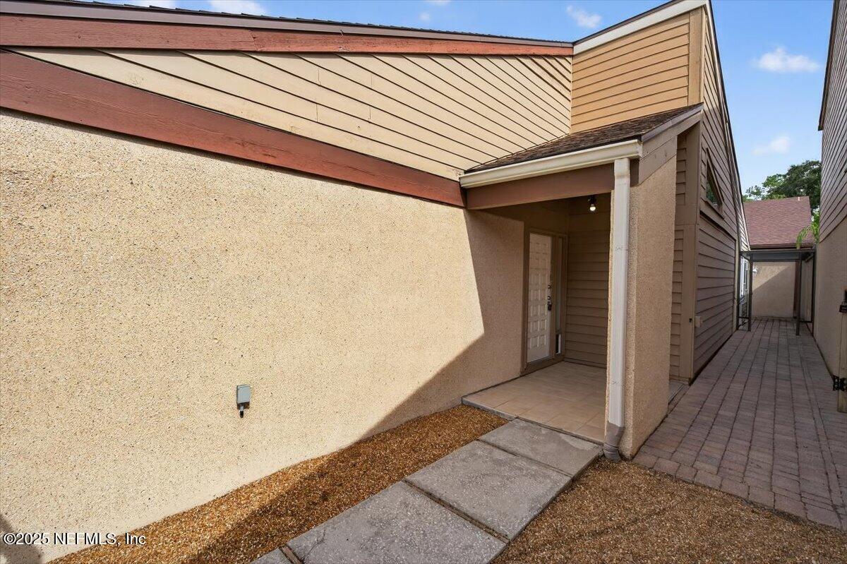 11017 CITRON Court