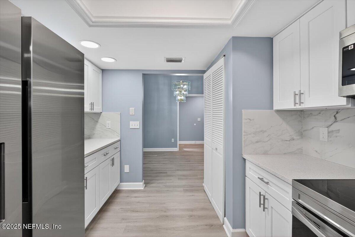 11017 CITRON Court