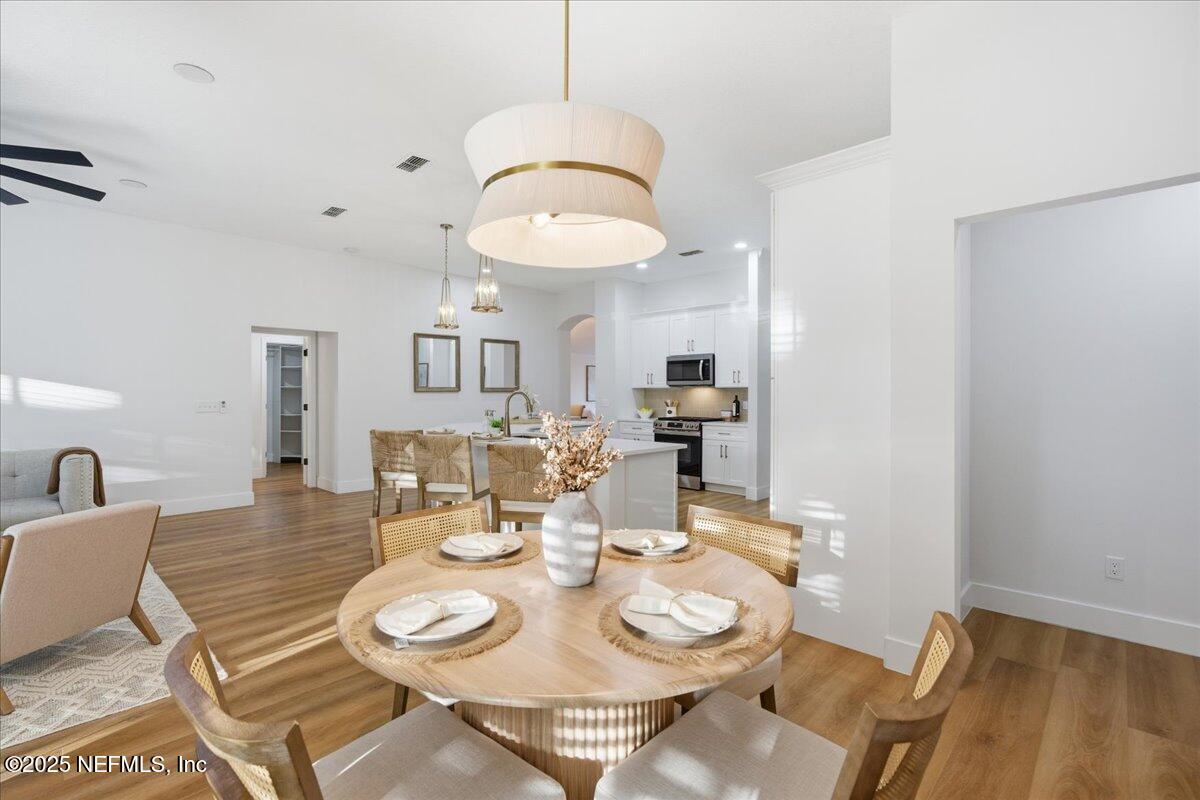 1032 DURBIN PARKE Drive, St. Johns