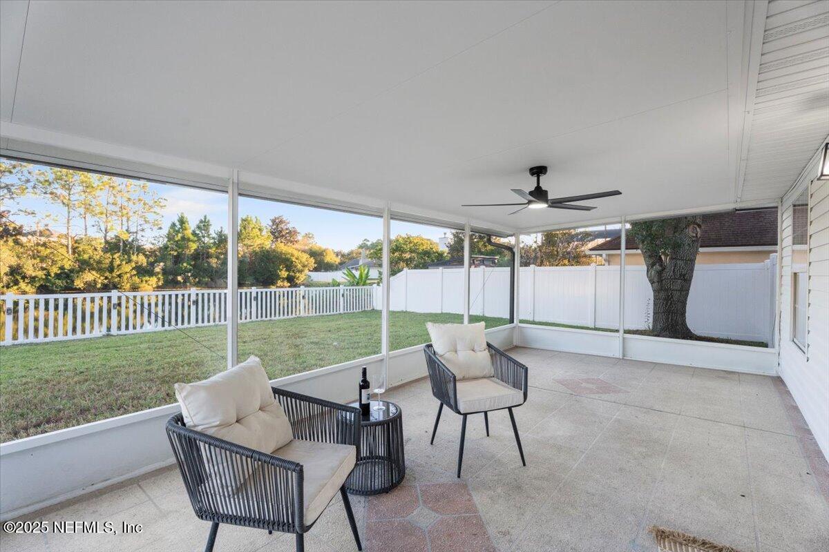 320 CAROLINA JASMINE Lane, St. Johns