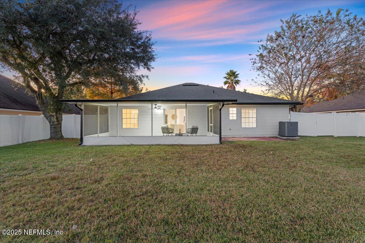320 CAROLINA JASMINE Lane, St. Johns