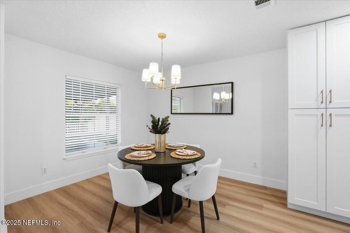 320 CAROLINA JASMINE Lane, St. Johns