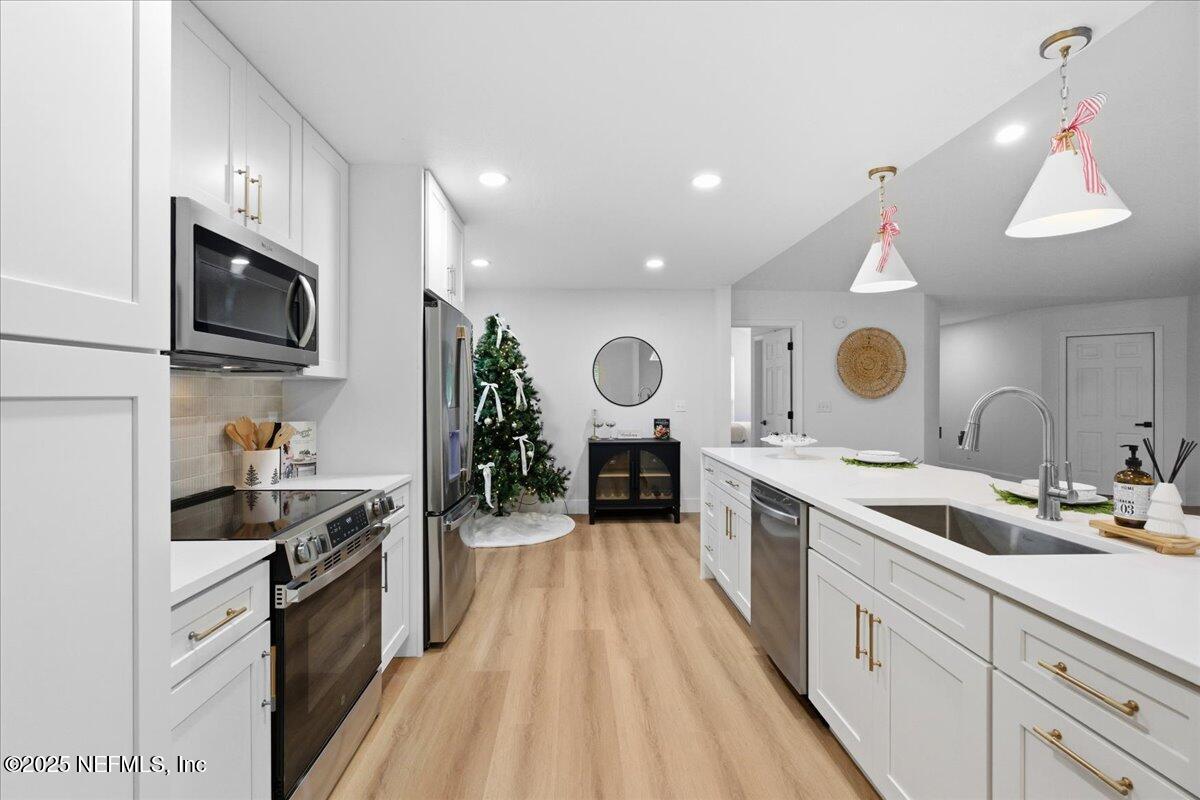 320 CAROLINA JASMINE Lane, St. Johns