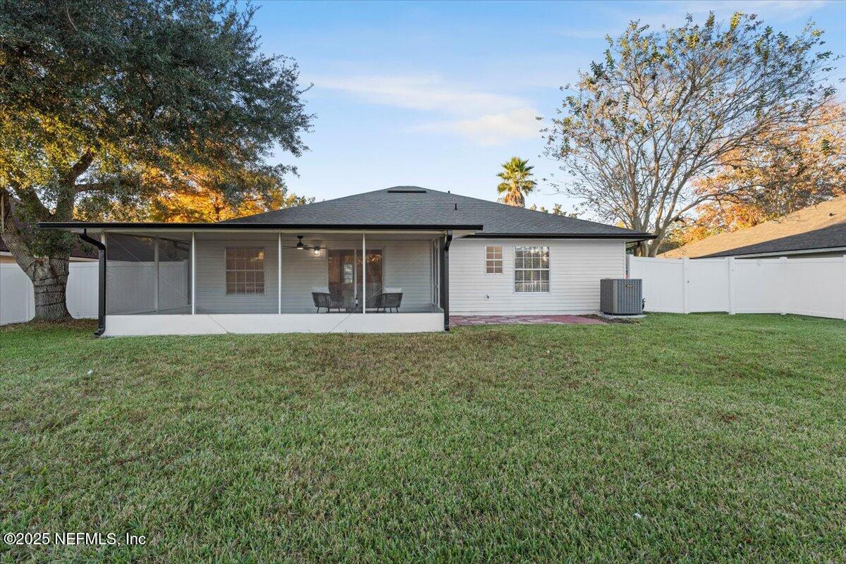320 CAROLINA JASMINE Lane, St. Johns