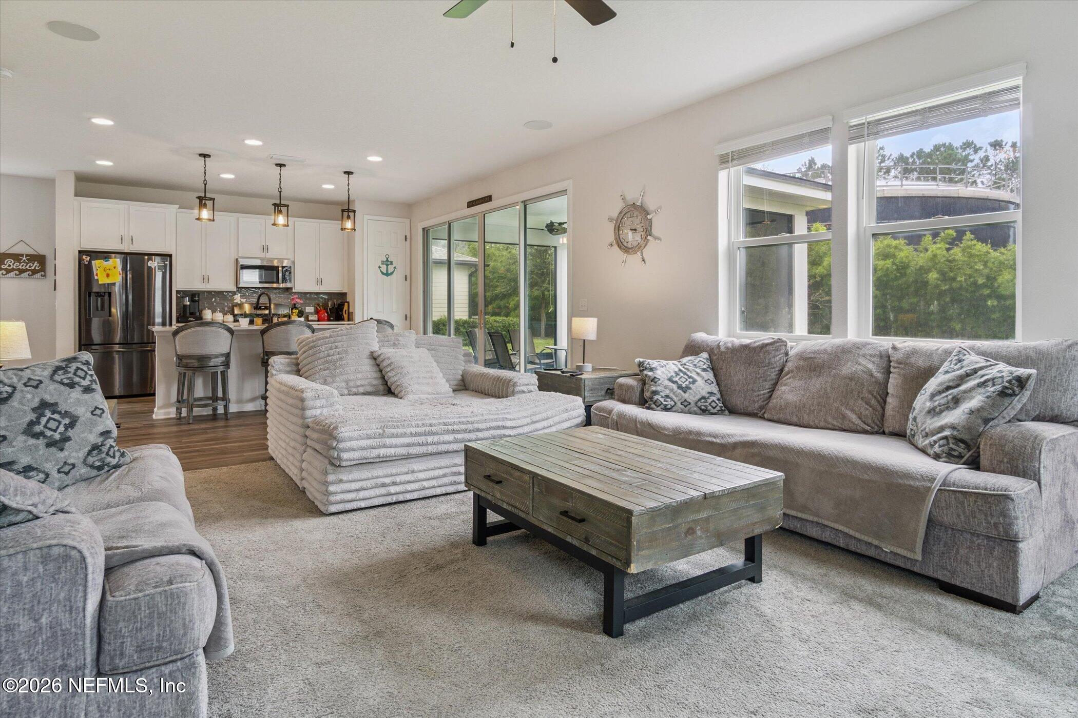 1977 AMBERLY Drive