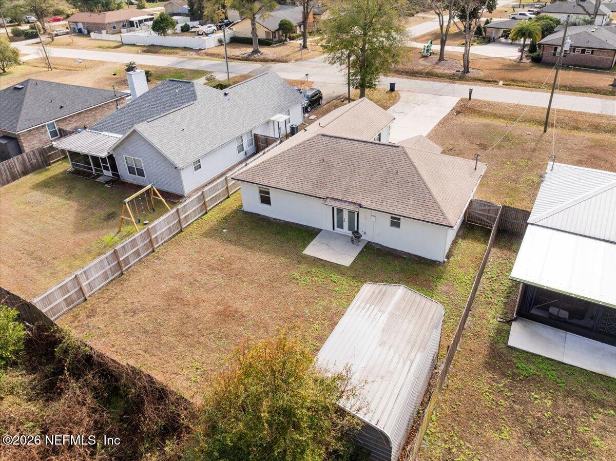 425 3RD Street W