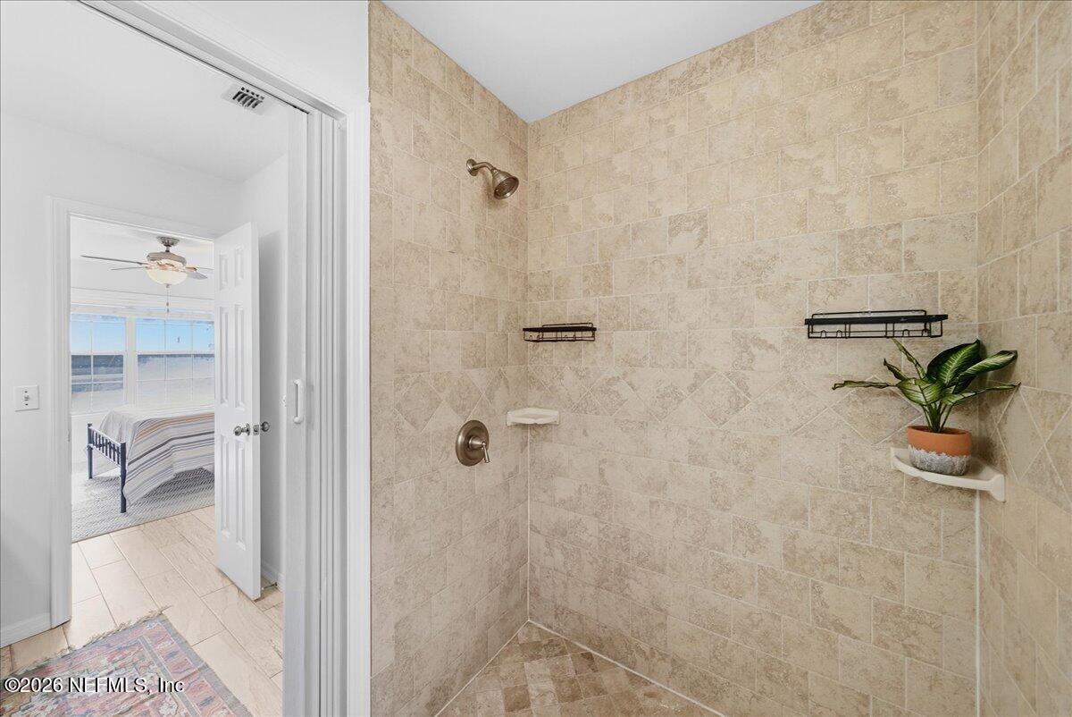 425 3RD Street W