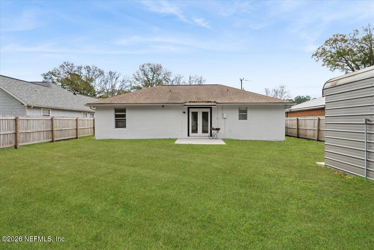 425 3RD Street W