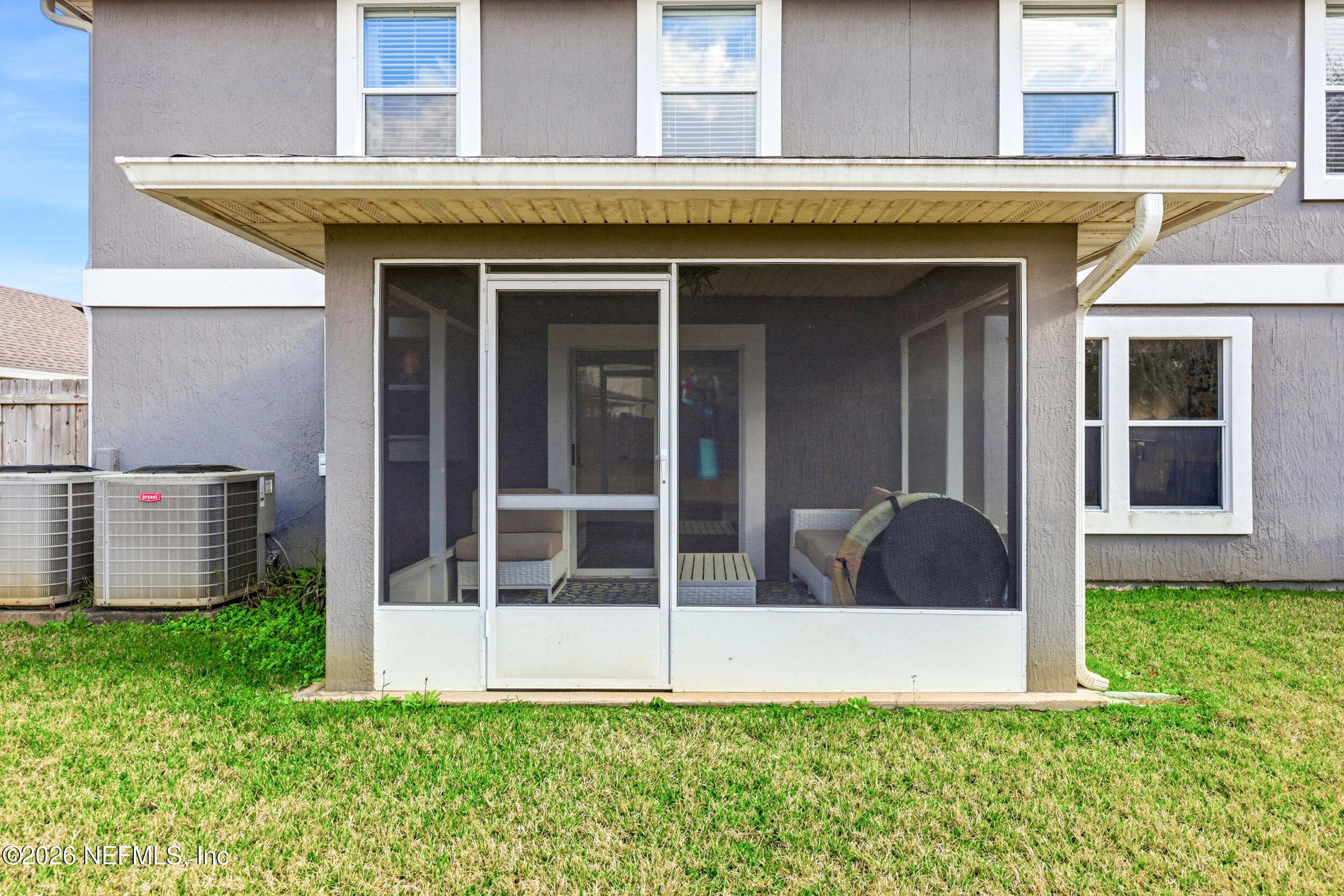 1405 W CHINABERRY Court, St. Johns