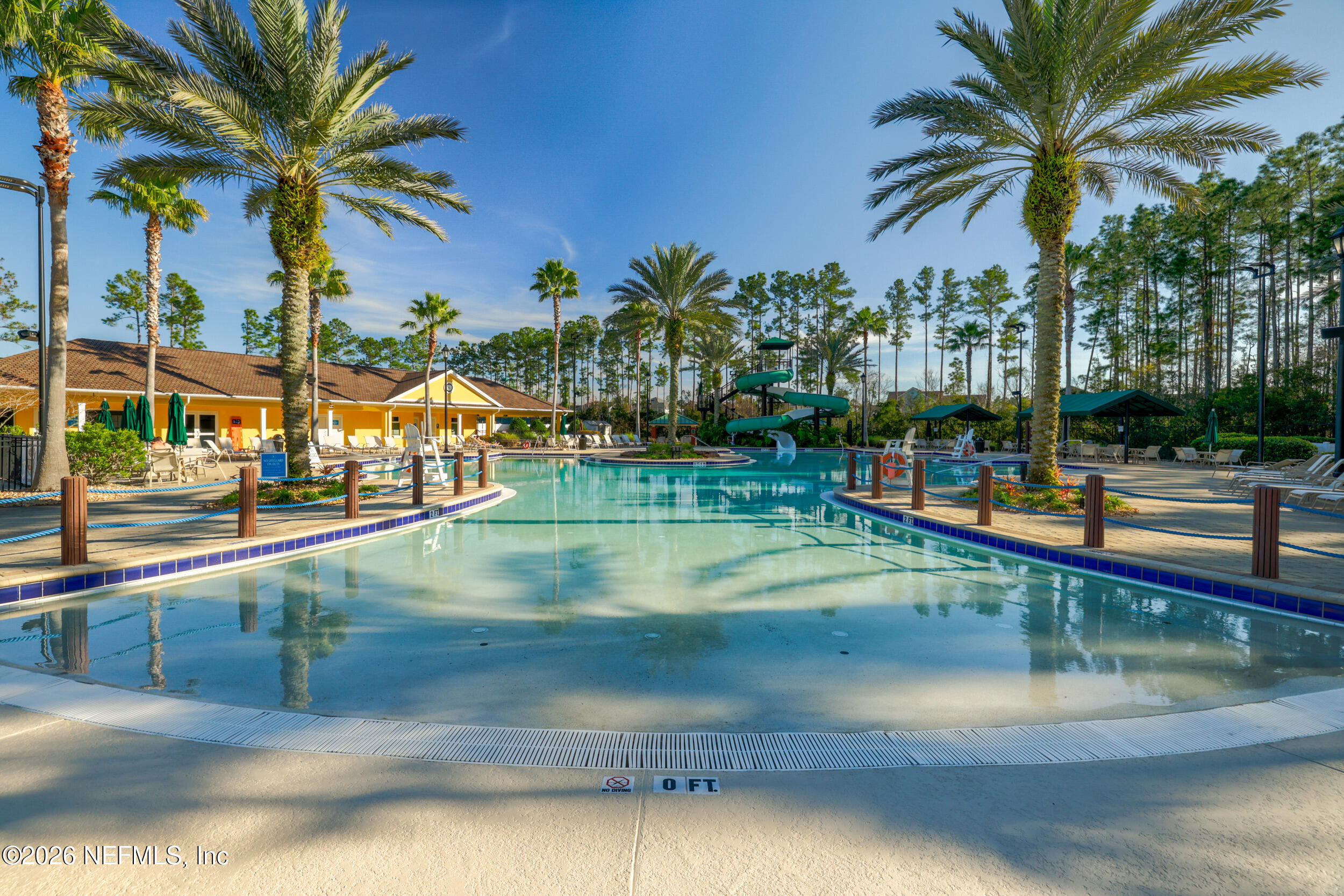 1405 W CHINABERRY Court, St. Johns