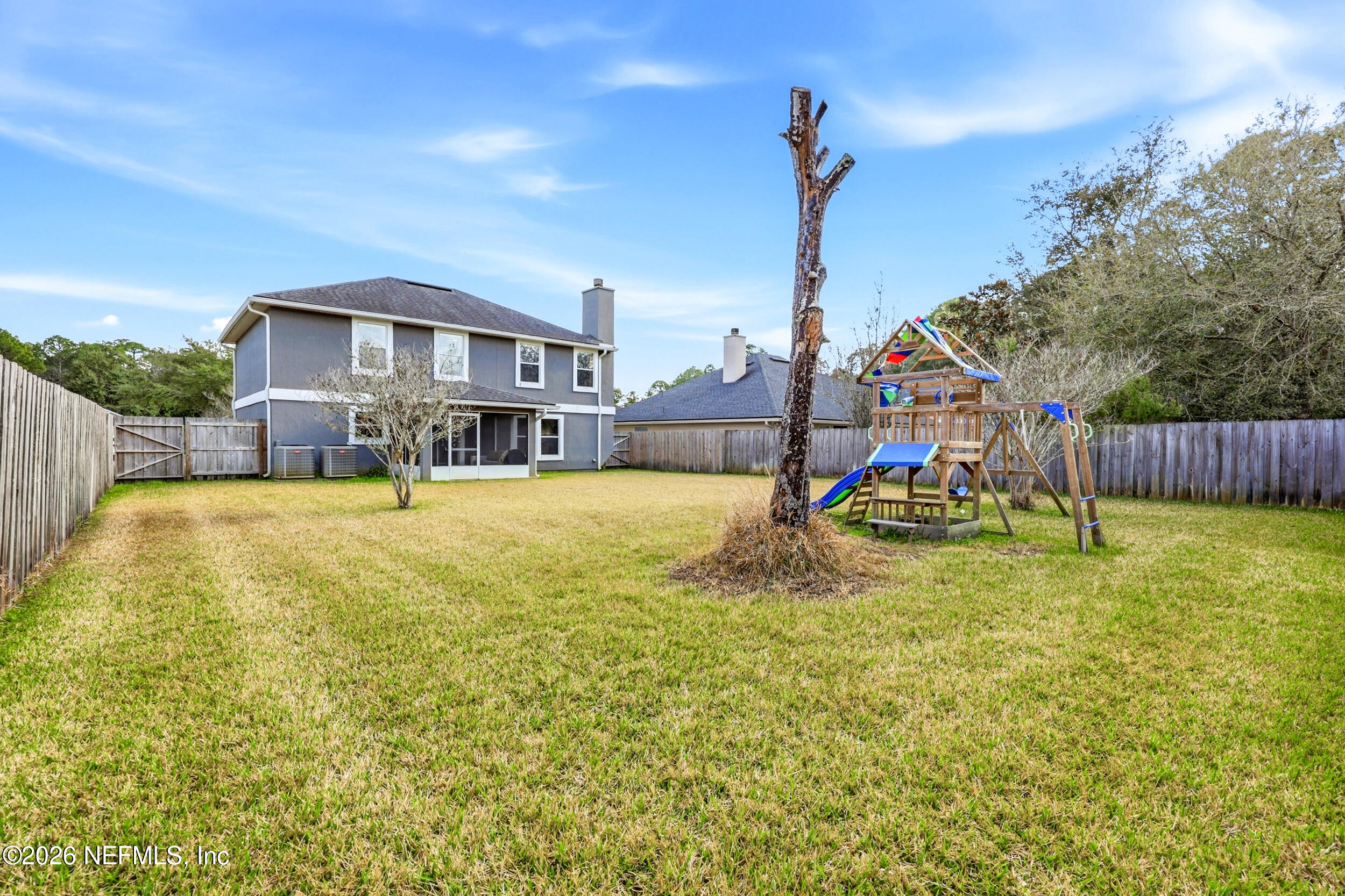 1405 W CHINABERRY Court, St. Johns