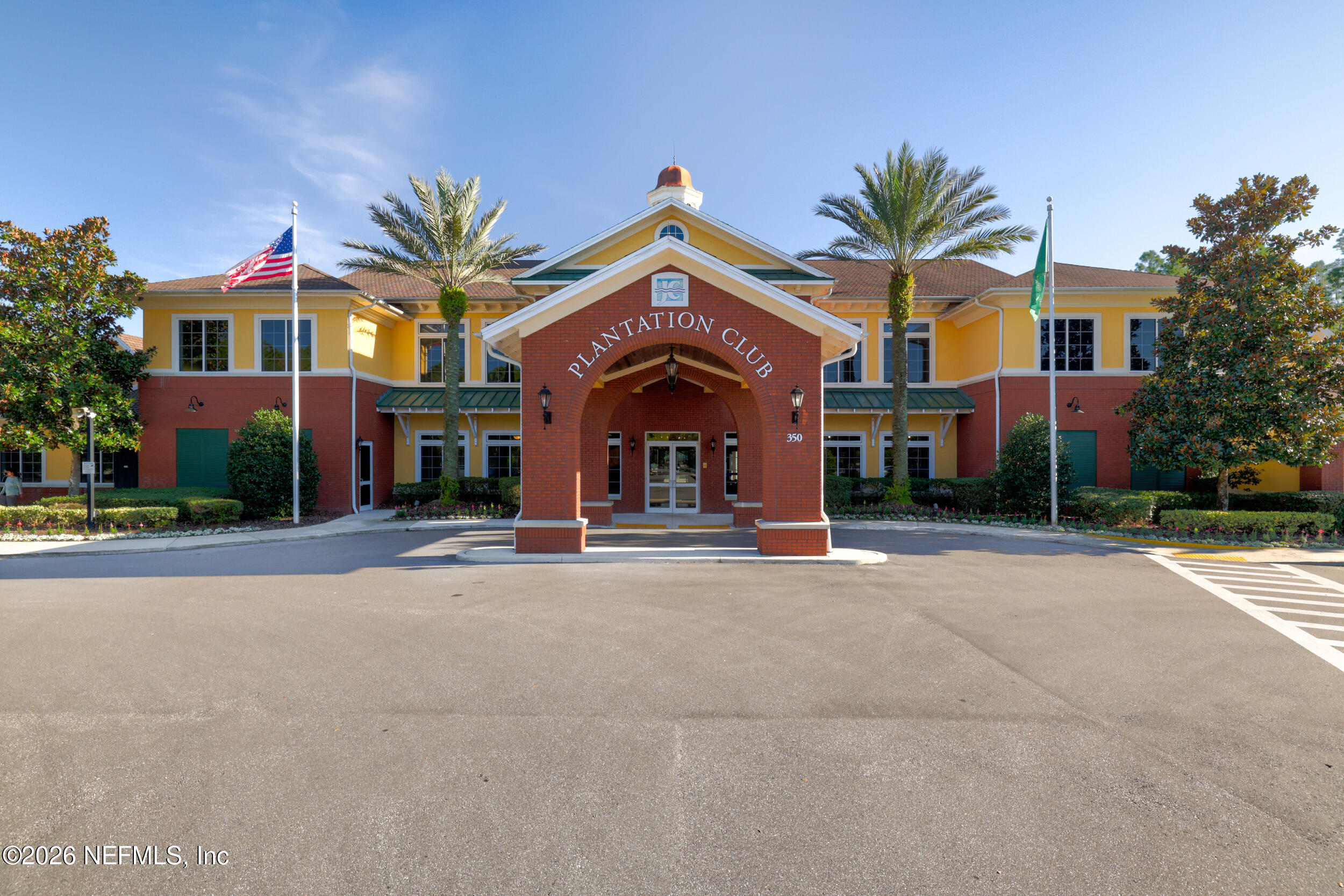 1405 W CHINABERRY Court, St. Johns