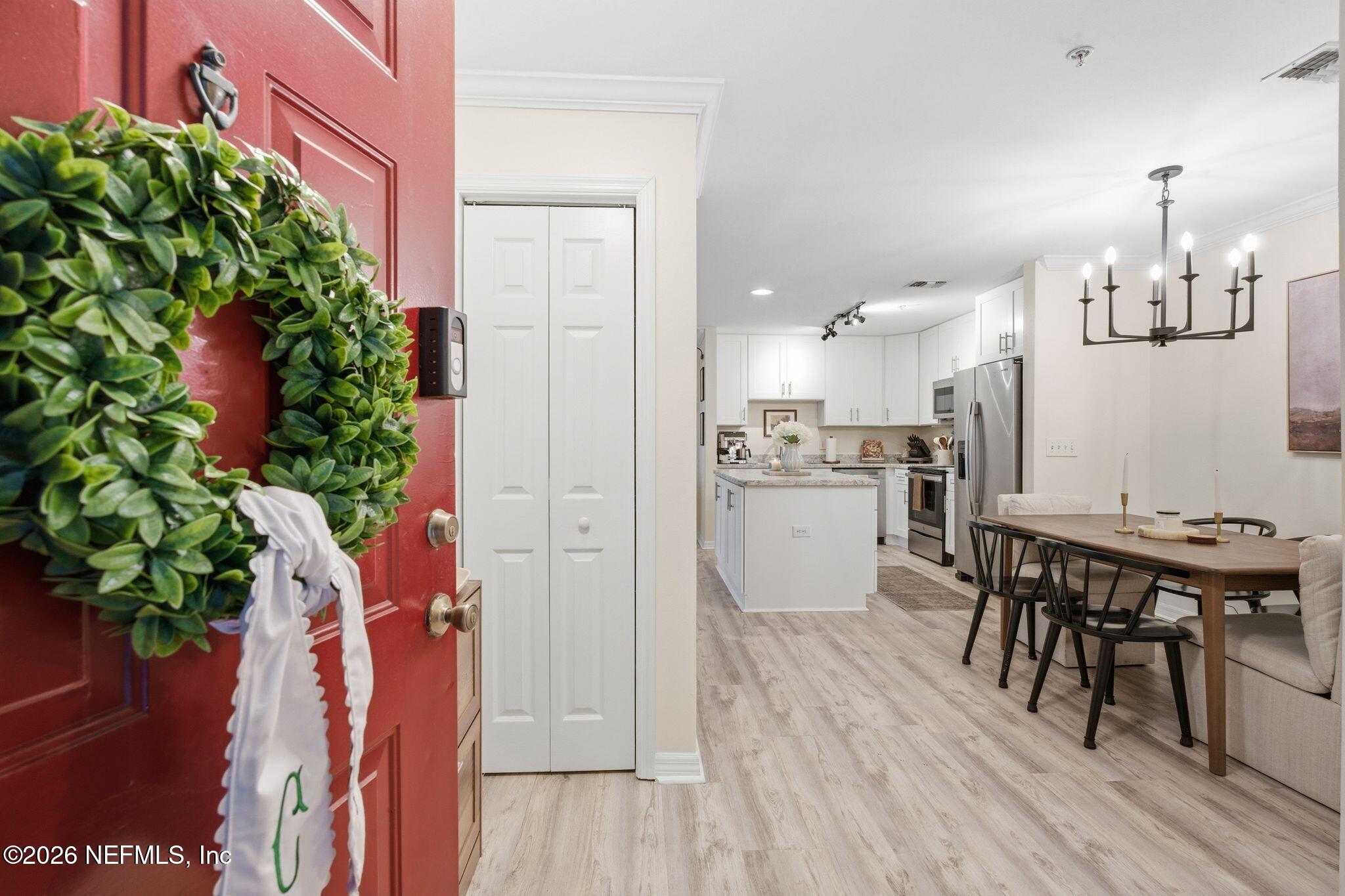 3591 KERNAN Boulevard S 812
