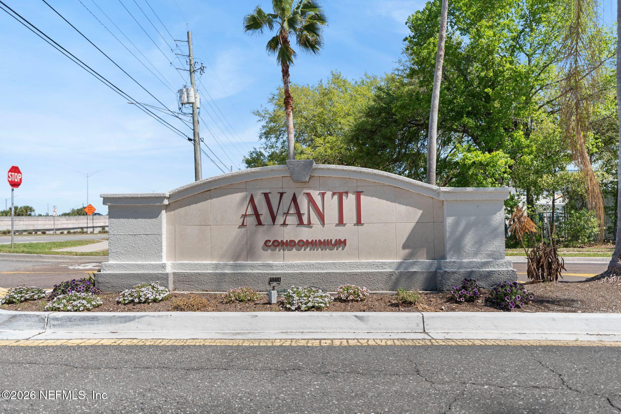 3591 KERNAN Boulevard S 812
