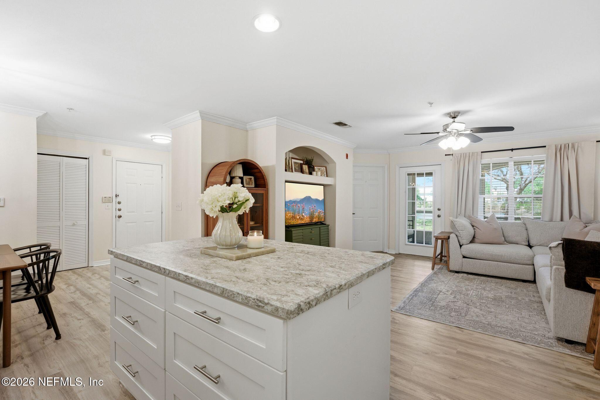 3591 KERNAN Boulevard S 812