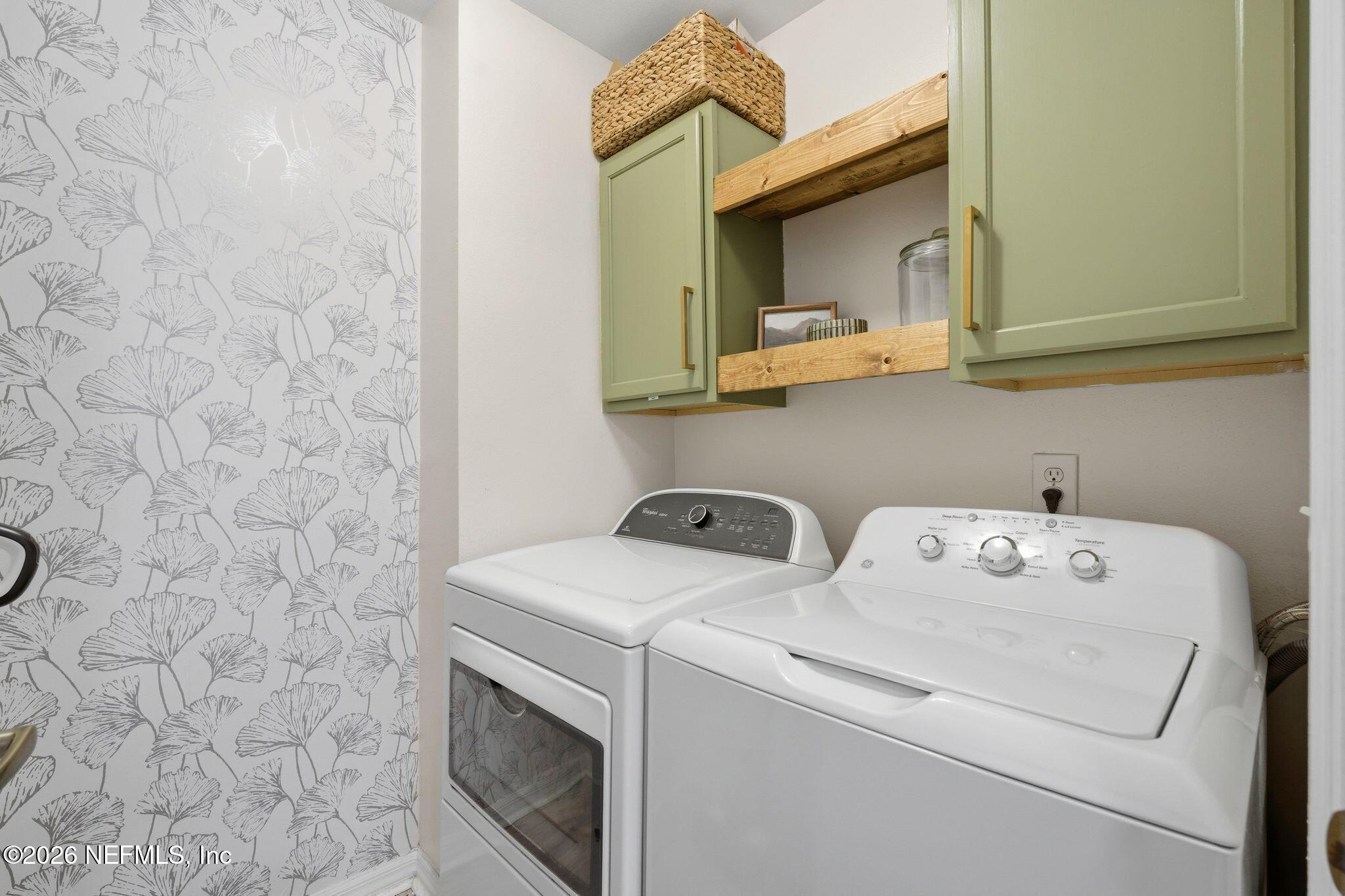 3591 KERNAN Boulevard S 812