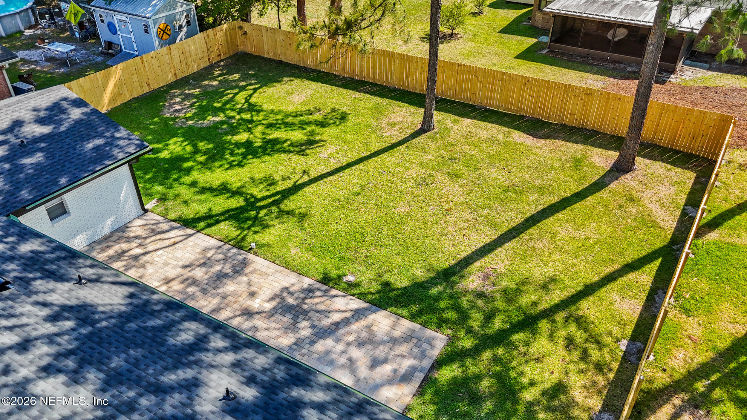 9062 MOORGATE Court