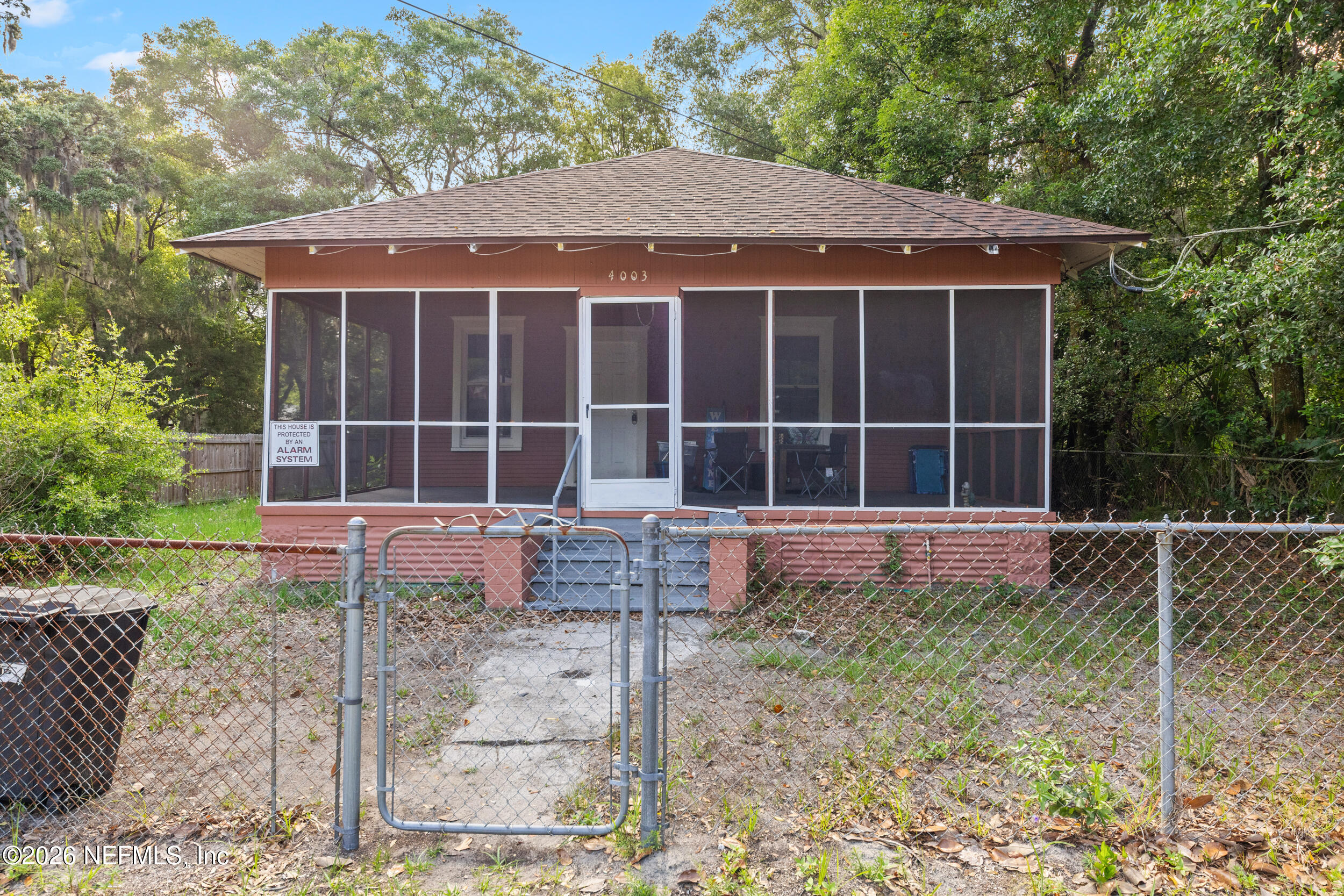 4003 WALNUT Street