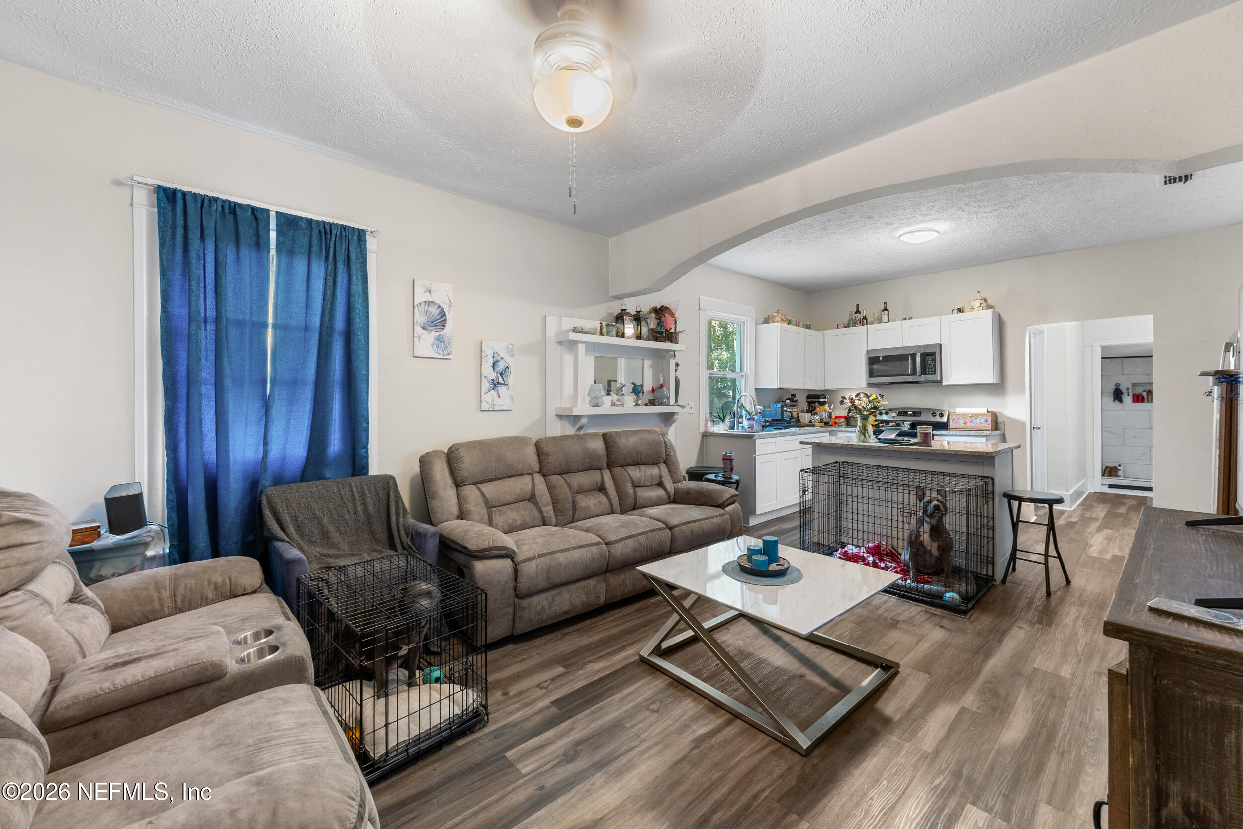 4003 WALNUT Street