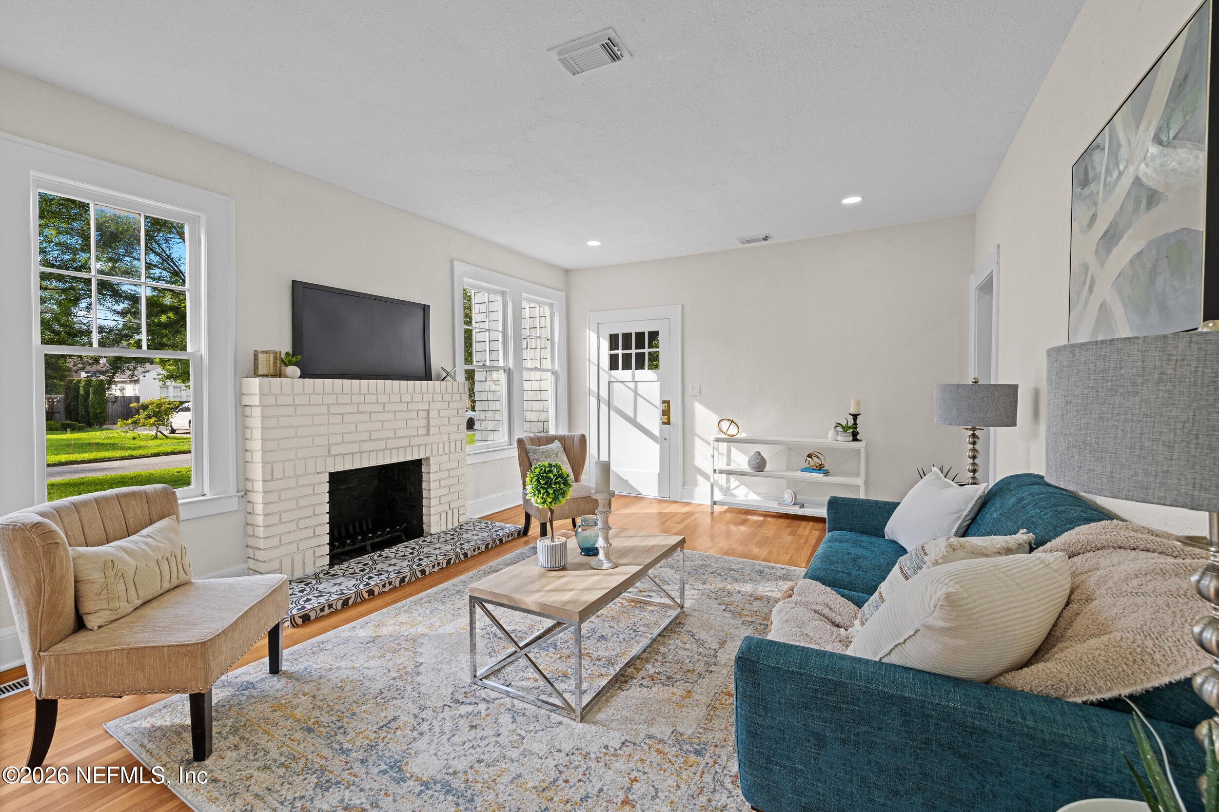 3528 RANDALL Street