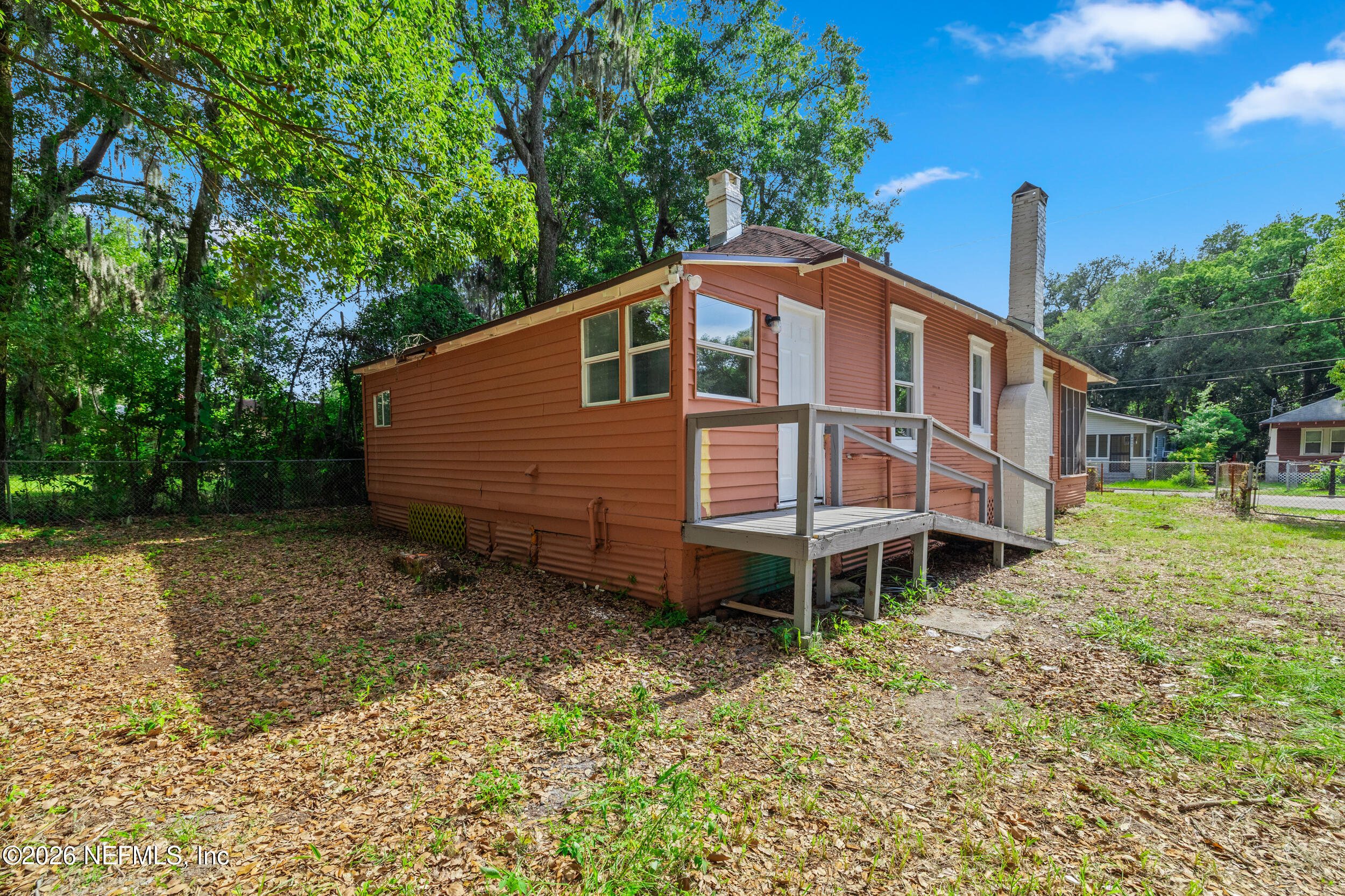 4003 WALNUT Street