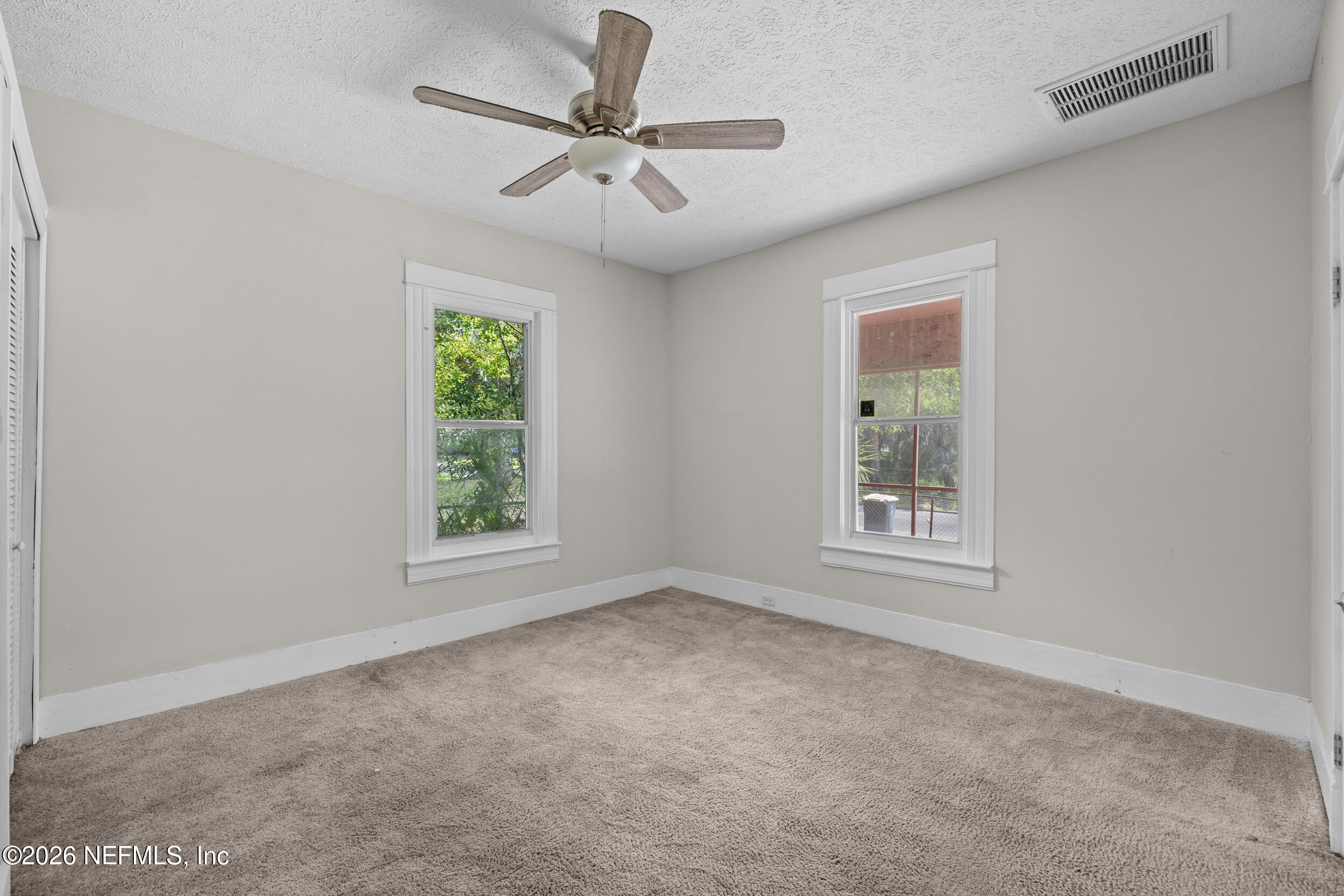 4003 WALNUT Street