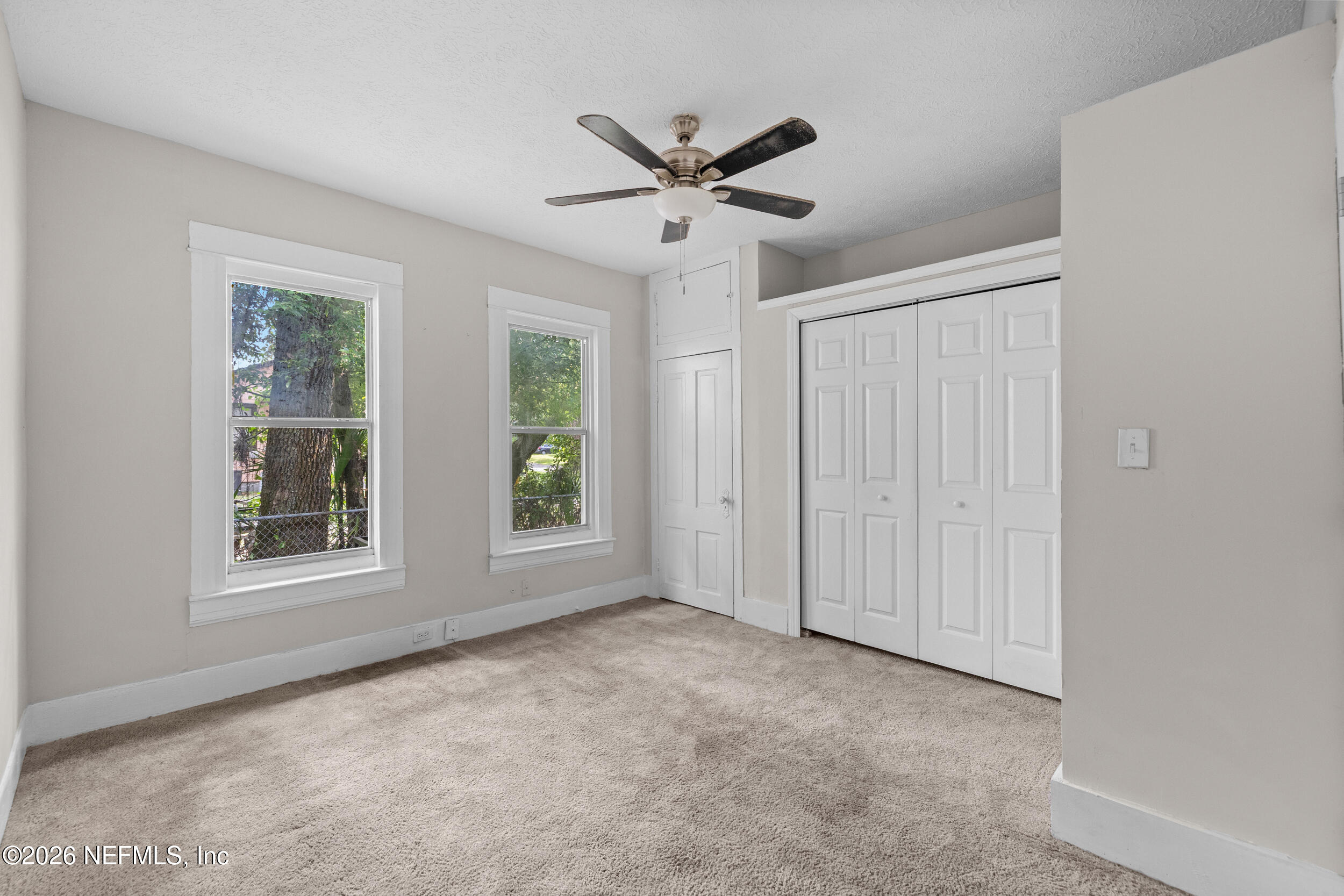 4003 WALNUT Street