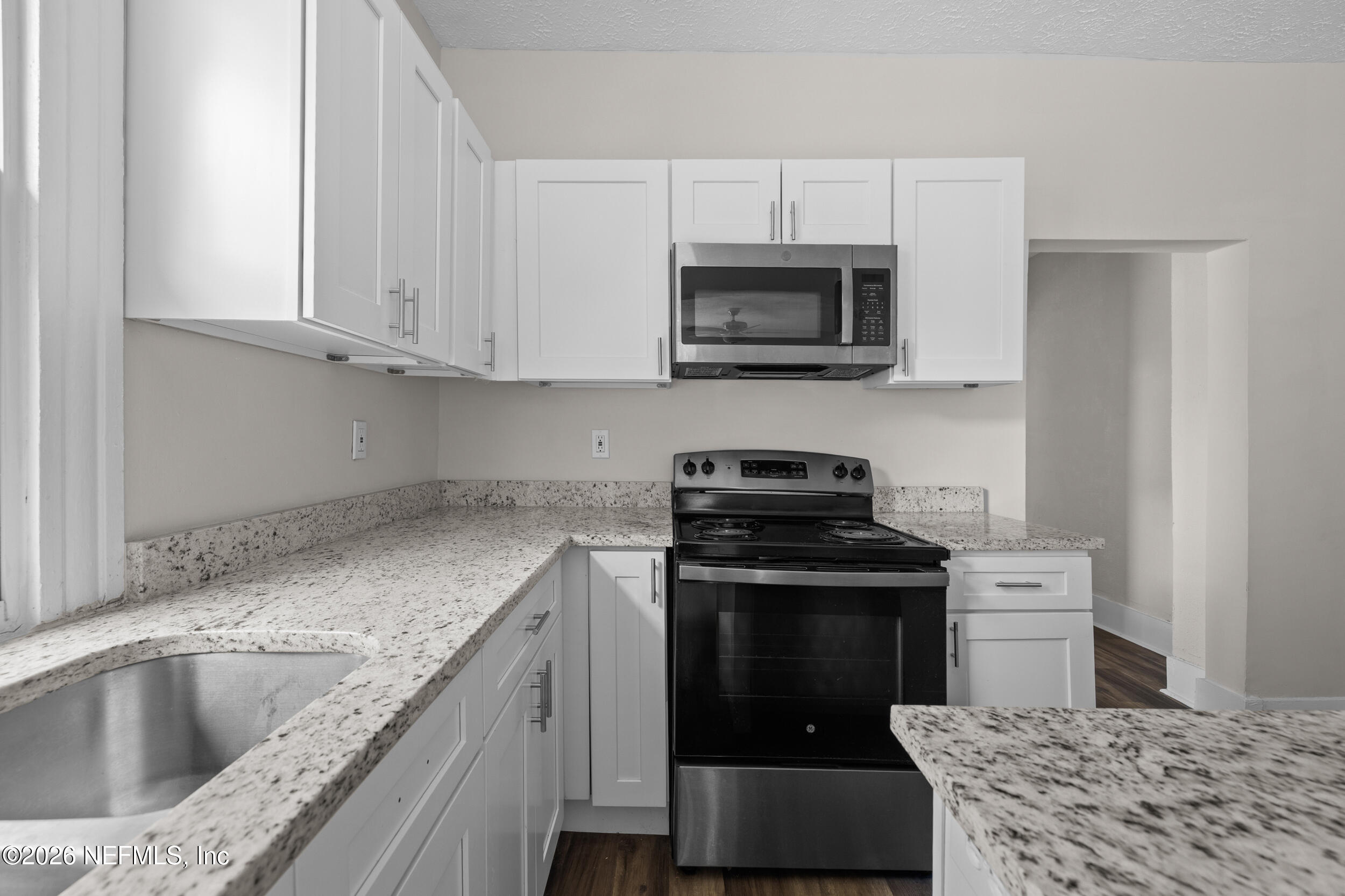 4003 WALNUT Street