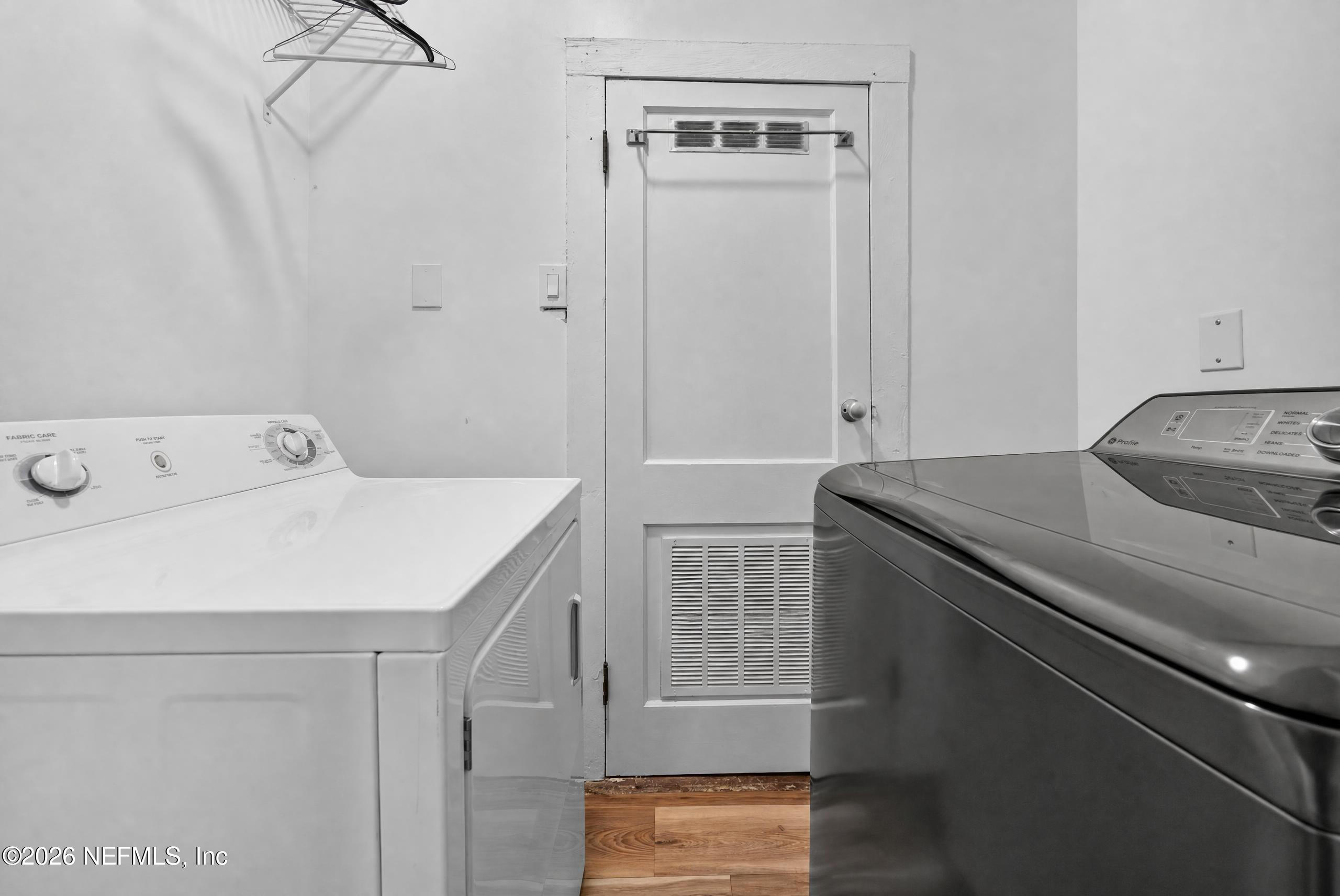 222 1ST Street S