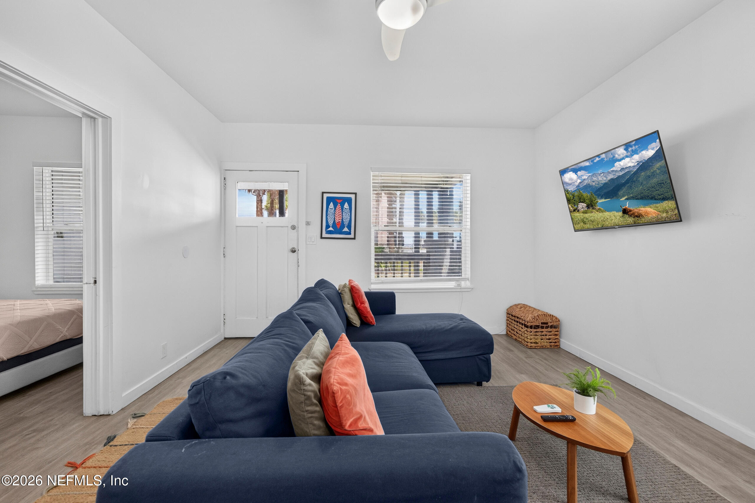 222 1ST Street S