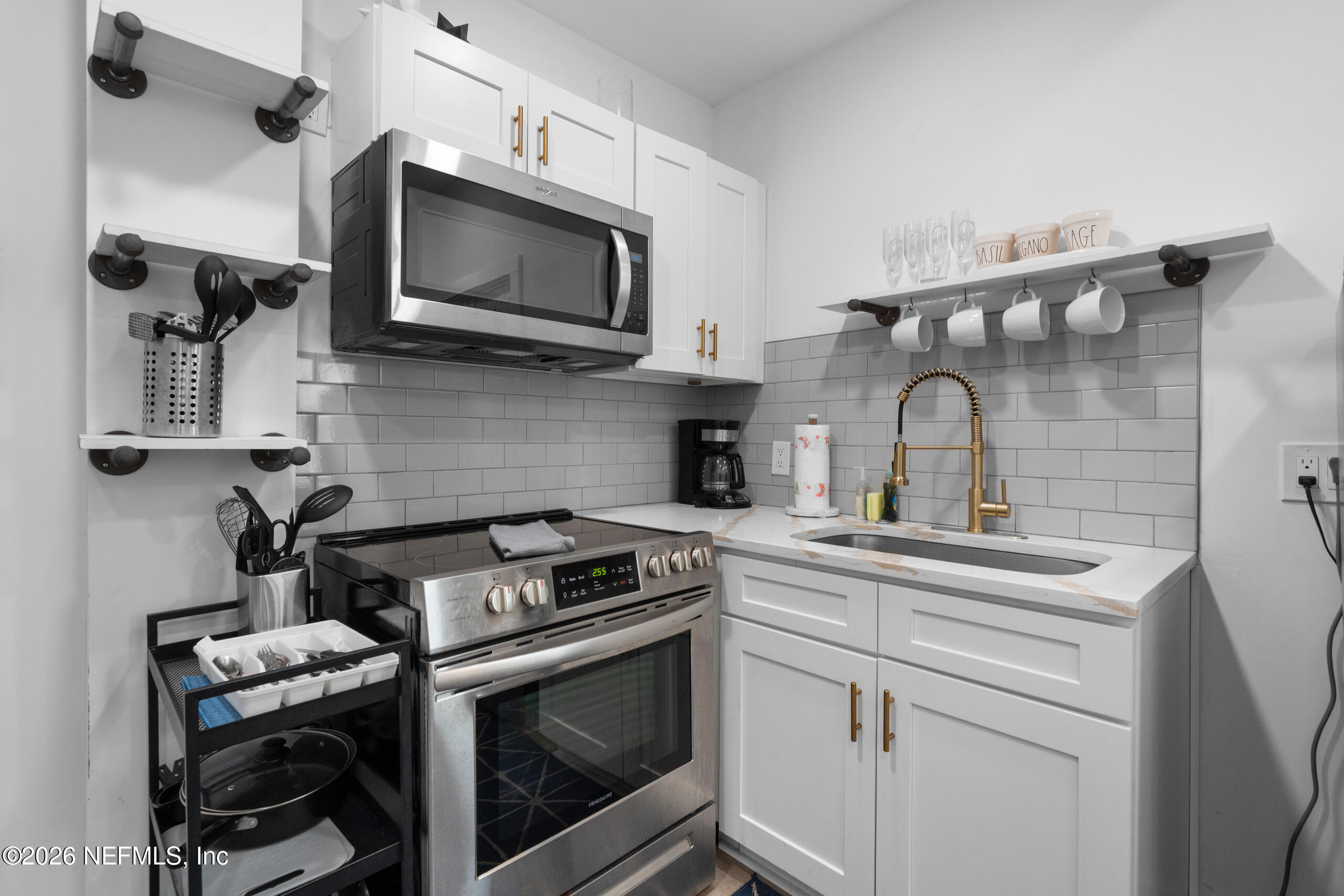 222 1ST Street S