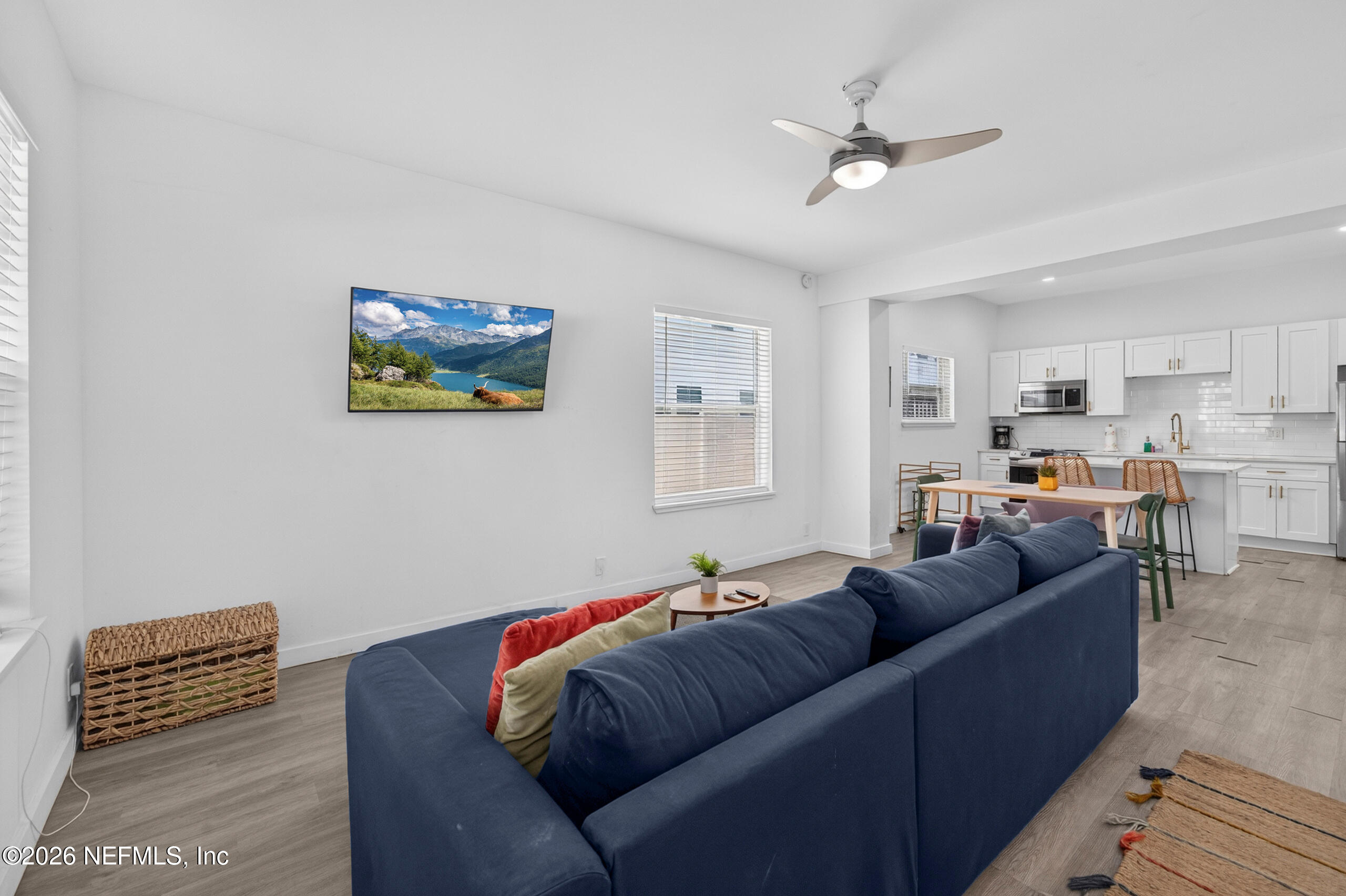 222 1ST Street S