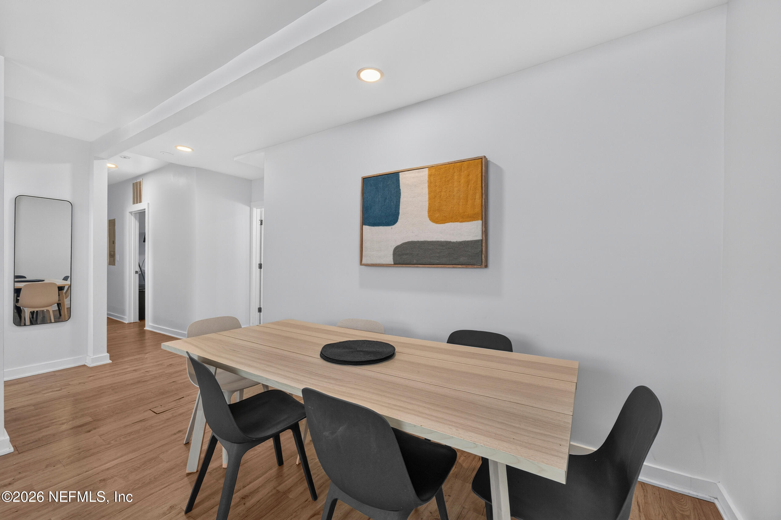 222 1ST Street S