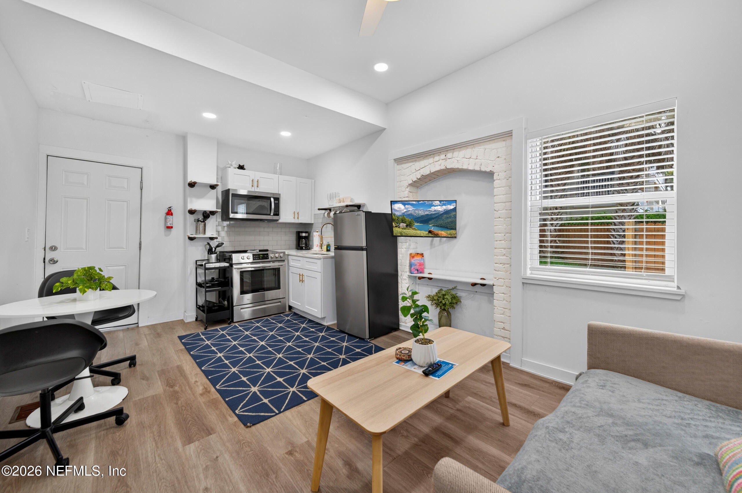 222 1ST Street S