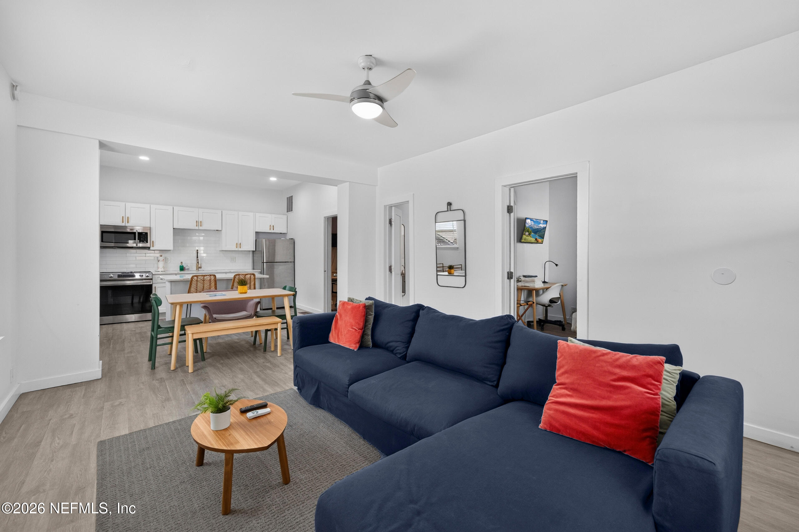 222 1ST Street S