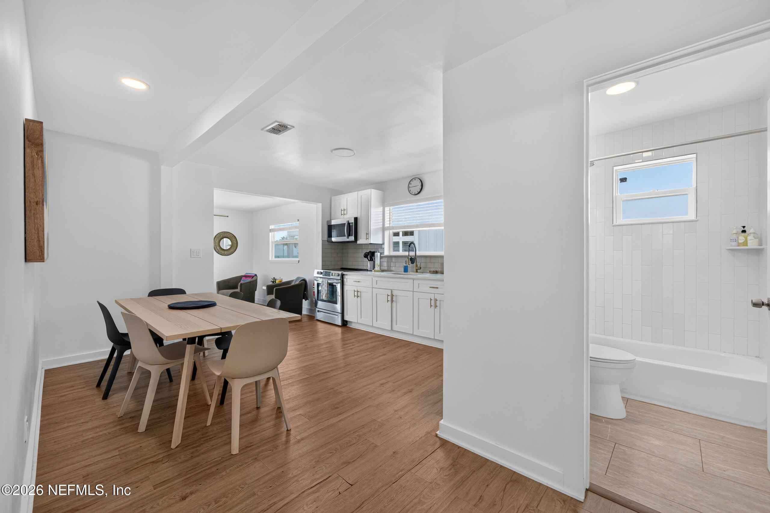 222 1ST Street S