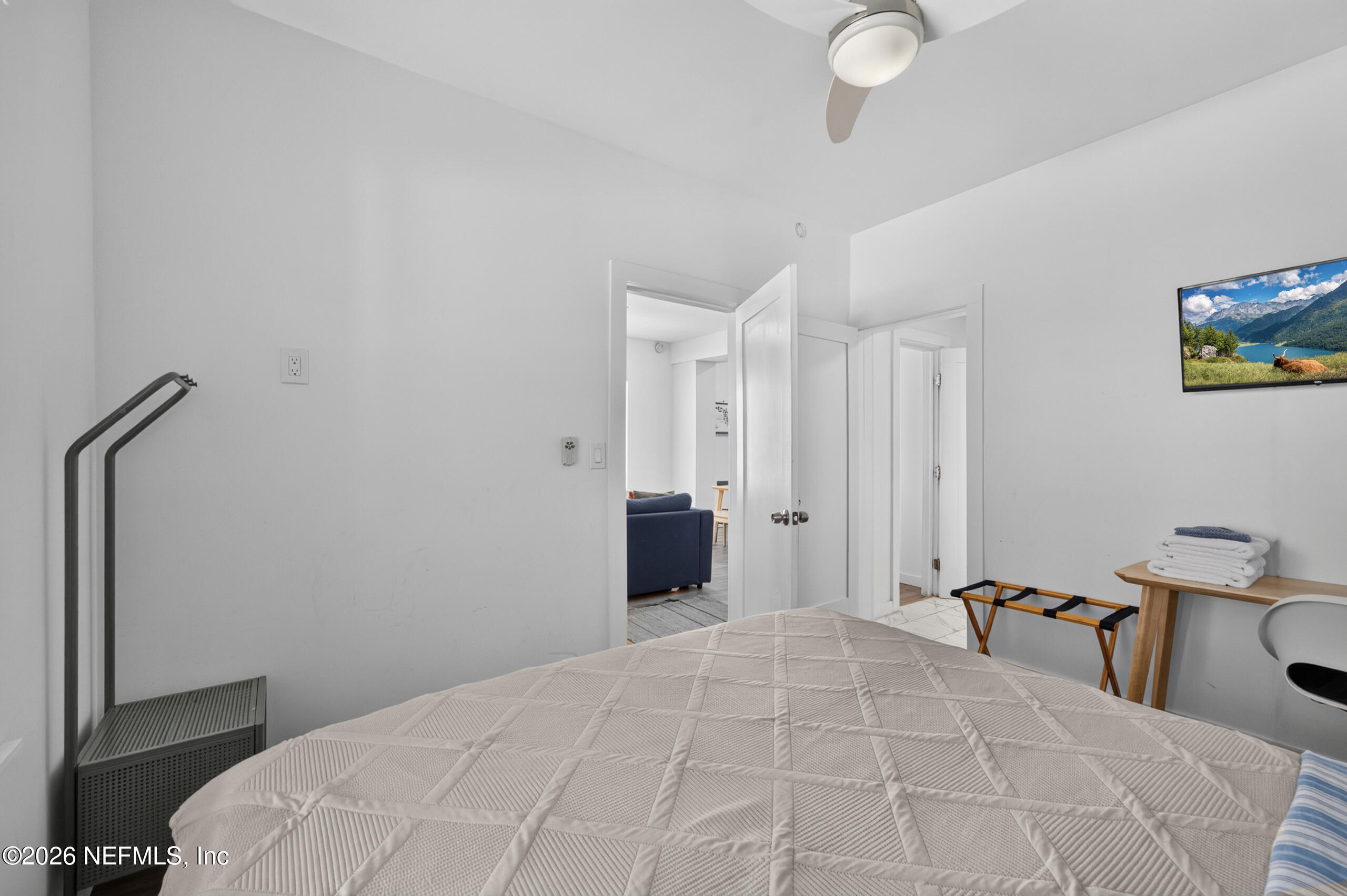 222 1ST Street S
