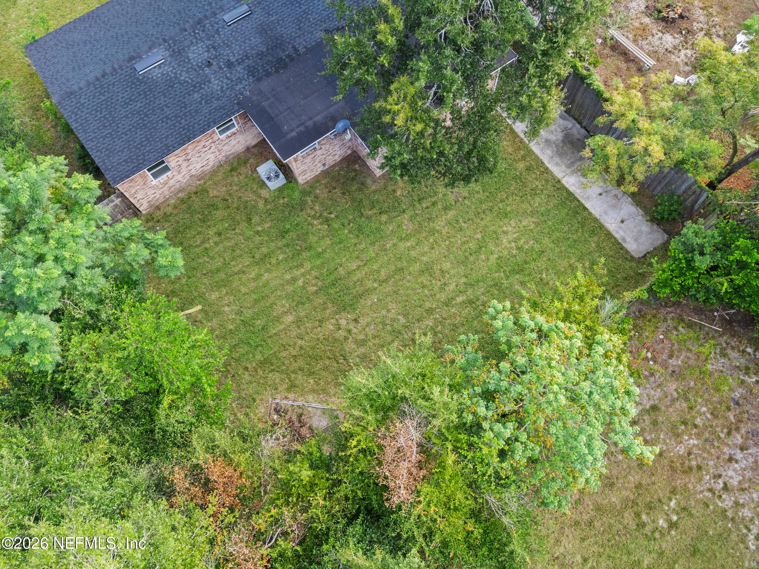 3639 RENDALE Drive N
