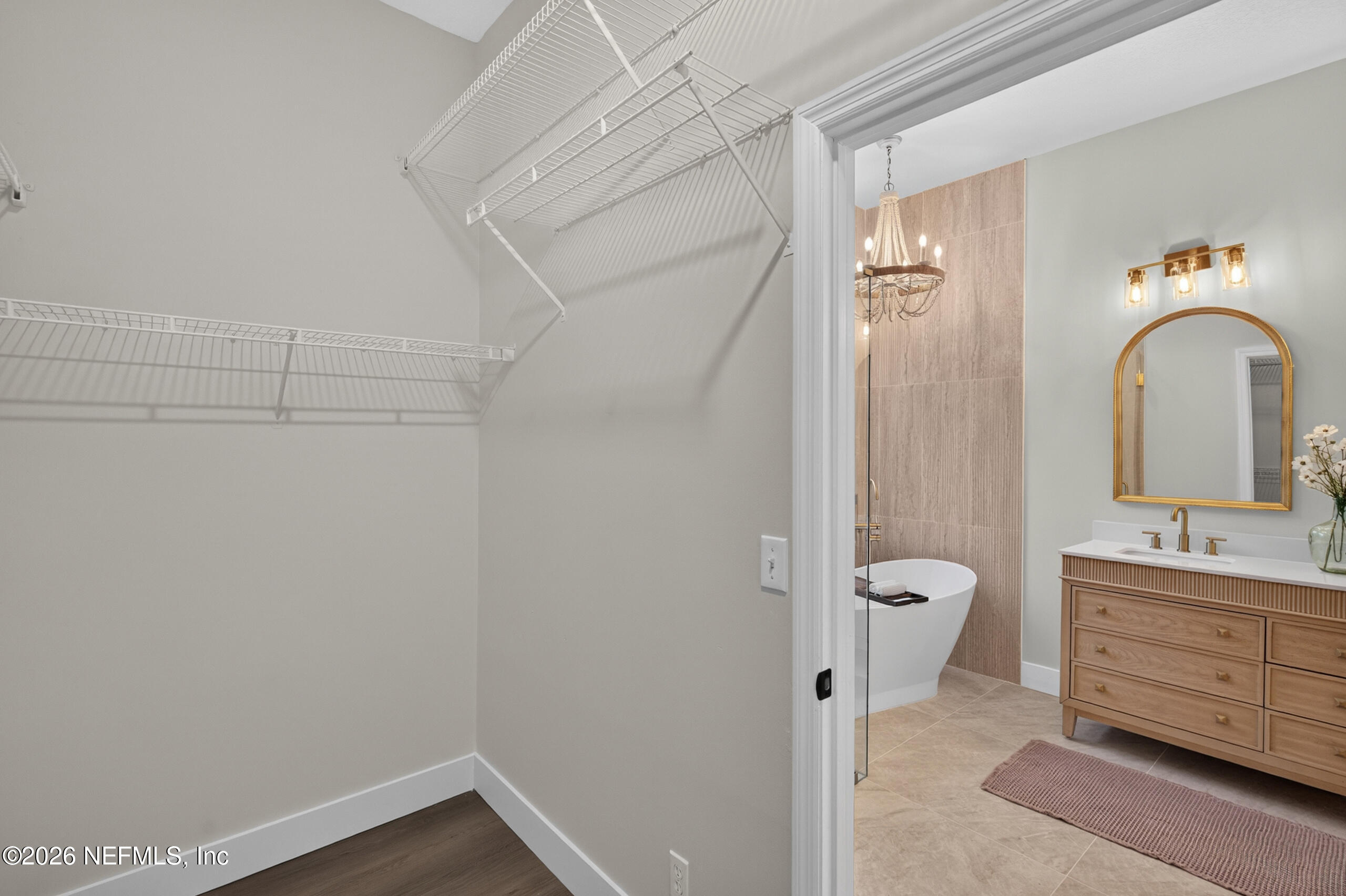 1004 SENECIO Place, St. Johns