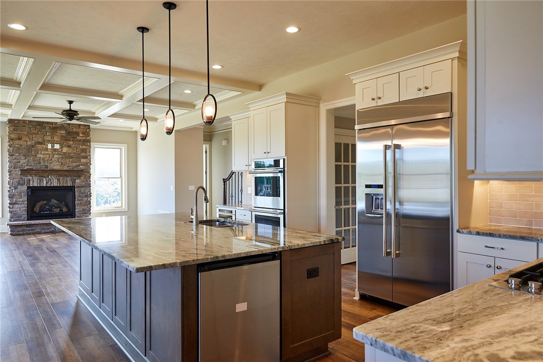 1205 Newbury Highland