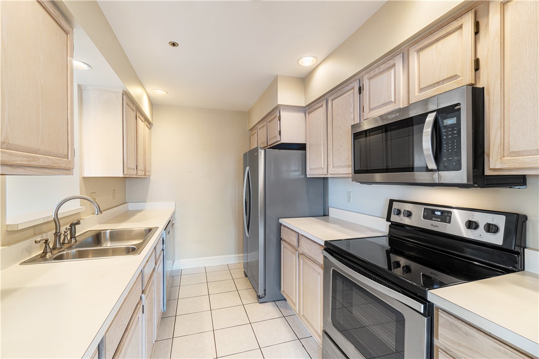 1105 Grandview Ave 3A